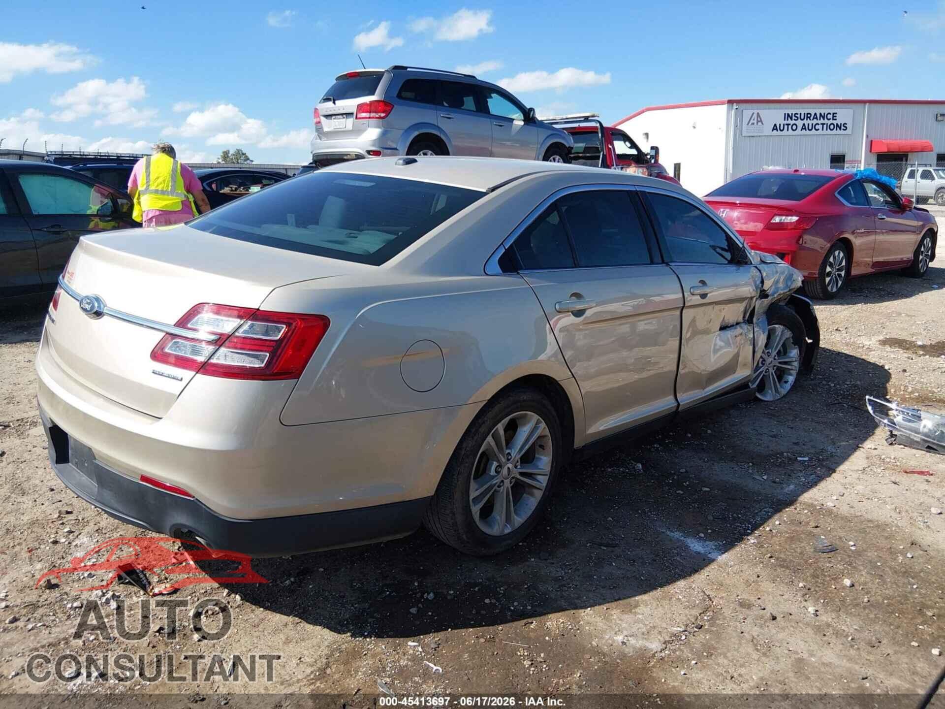 FORD TAURUS 2017 - 1FAHP2D83HG128946