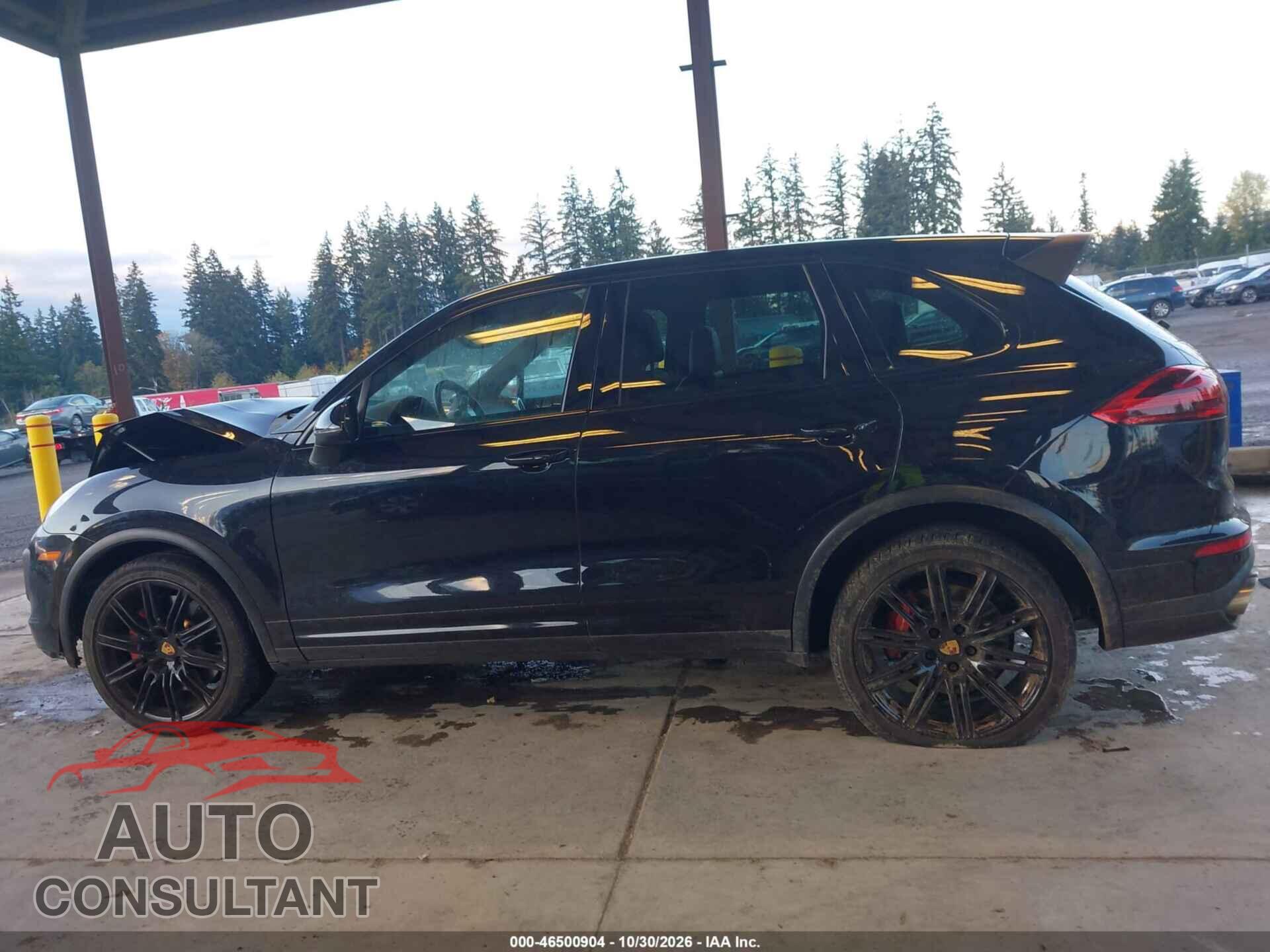 PORSCHE CAYENNE 2017 - WP1AC2A21HLA92056