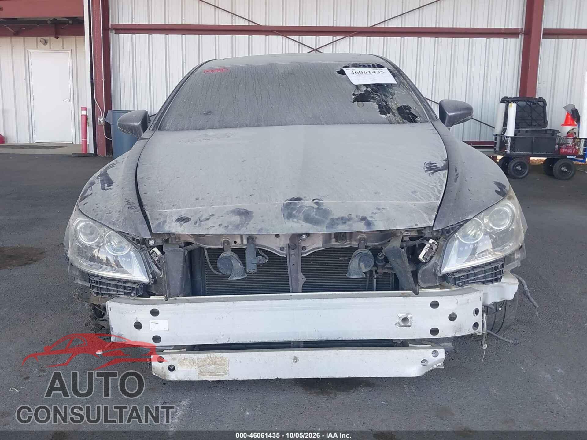 LEXUS LS 460 2014 - JTHBL5EF4E5128311