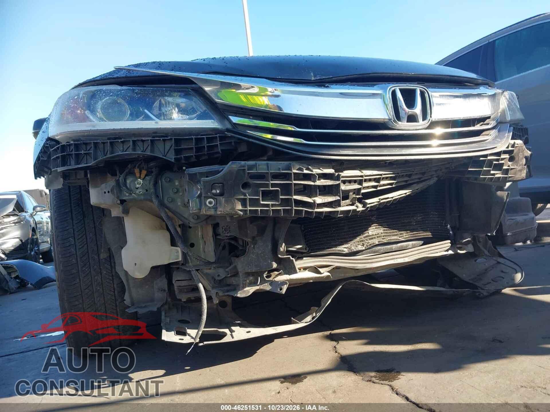 HONDA ACCORD 2017 - 1HGCR2F96HA242528