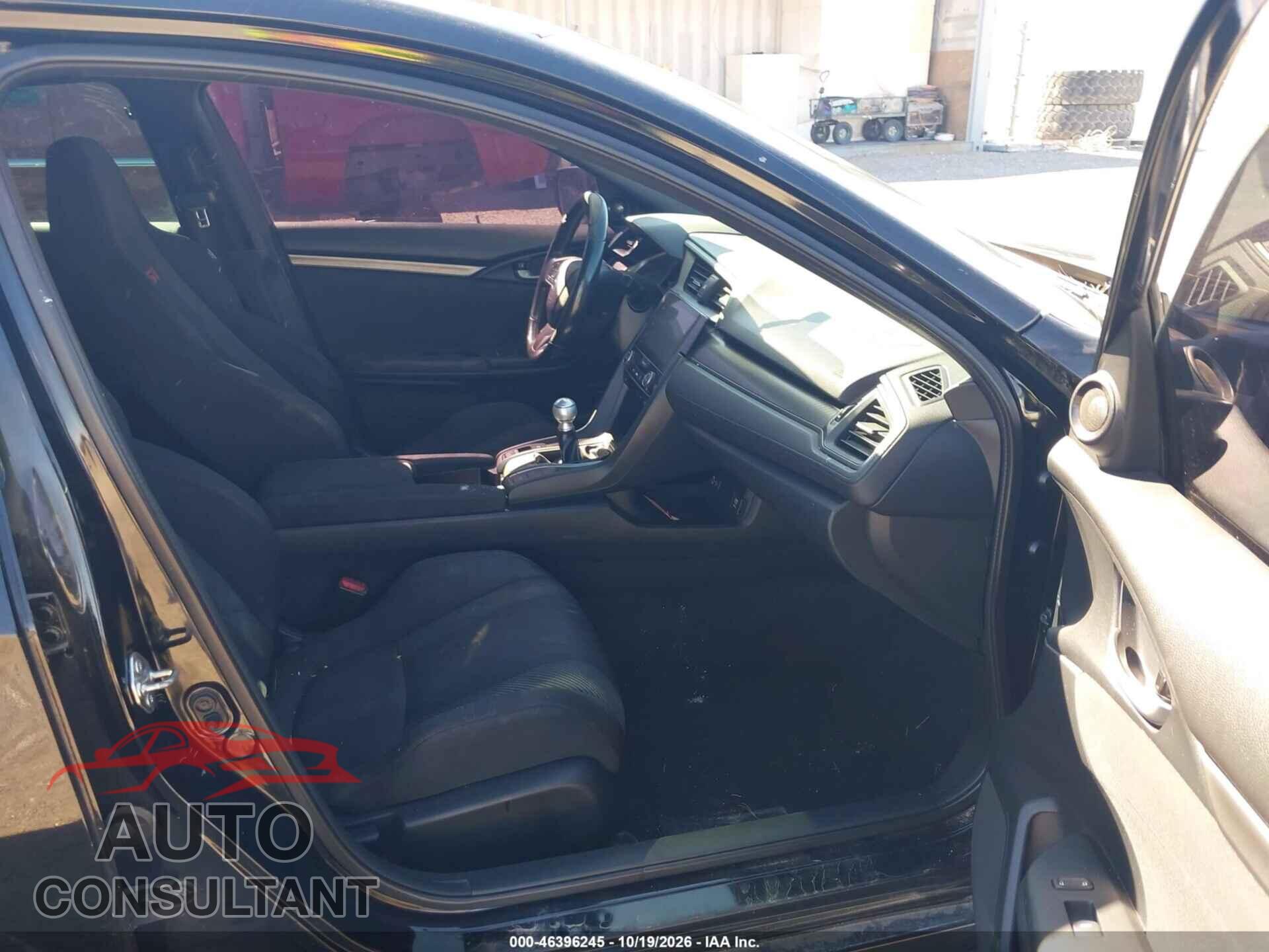 HONDA CIVIC 2018 - 2HGFC1E52JH704131