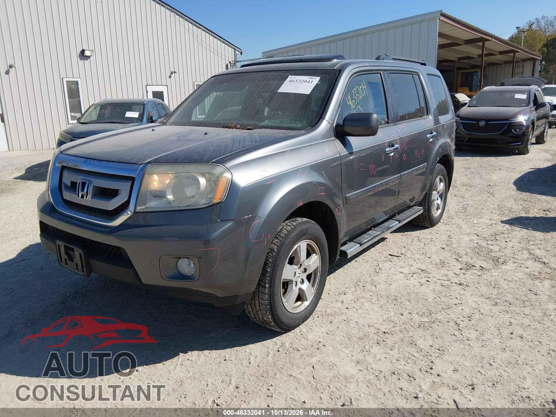 HONDA PILOT 2011 - 5FNYF3H56BB023046