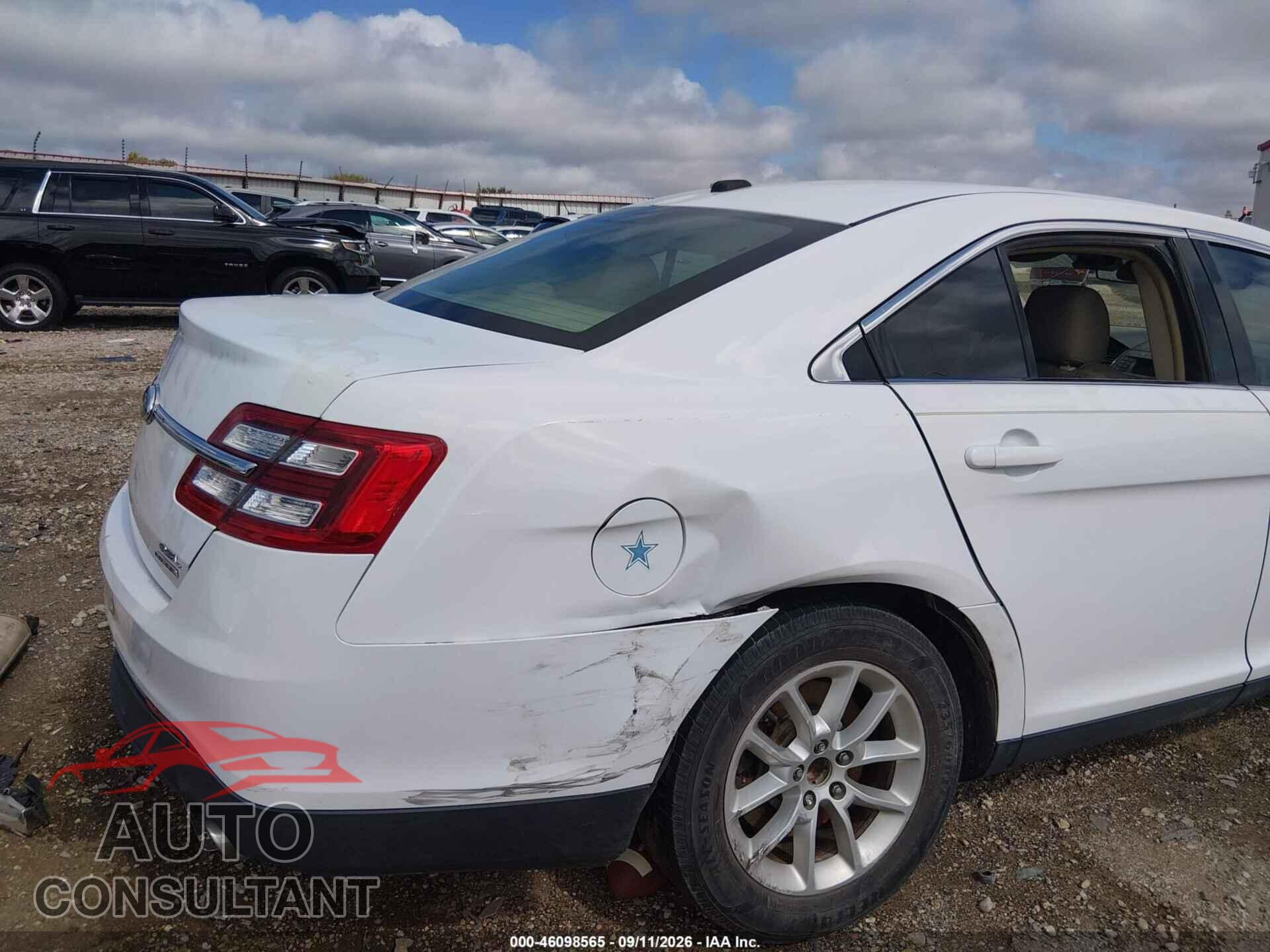 FORD TAURUS 2013 - 1FAHP2D93DG175106