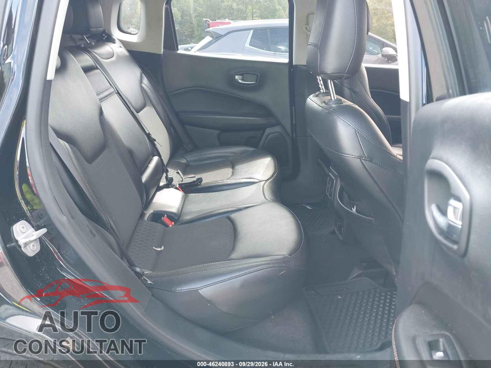 JEEP COMPASS 2019 - 3C4NJDBB3KT690468