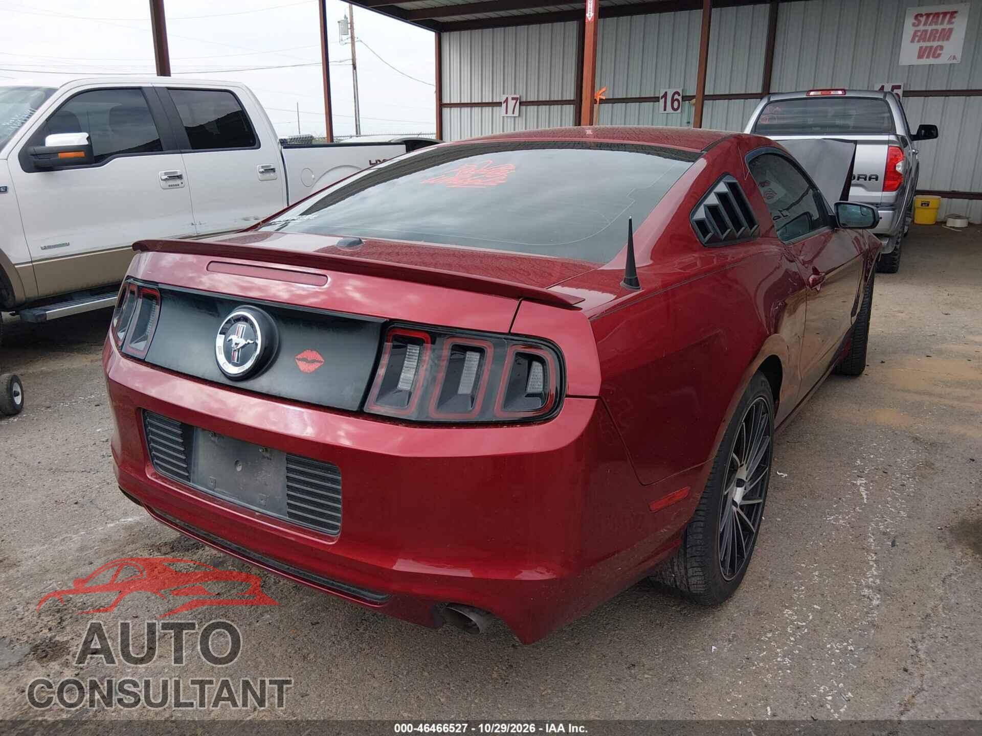 FORD MUSTANG 2014 - 1ZVBP8AM2E5295338