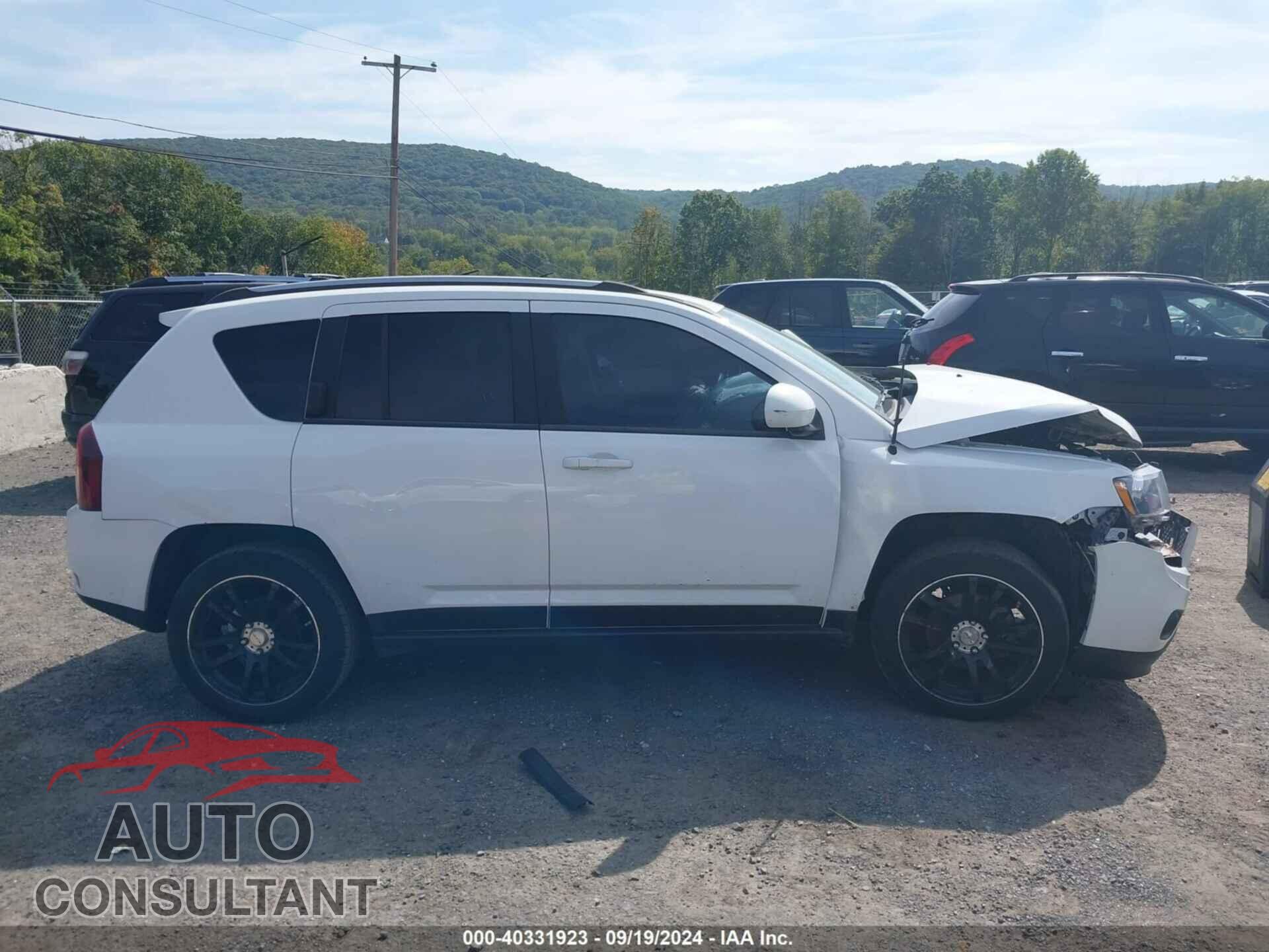 JEEP COMPASS 2014 - 1C4NJDEB5ED501003