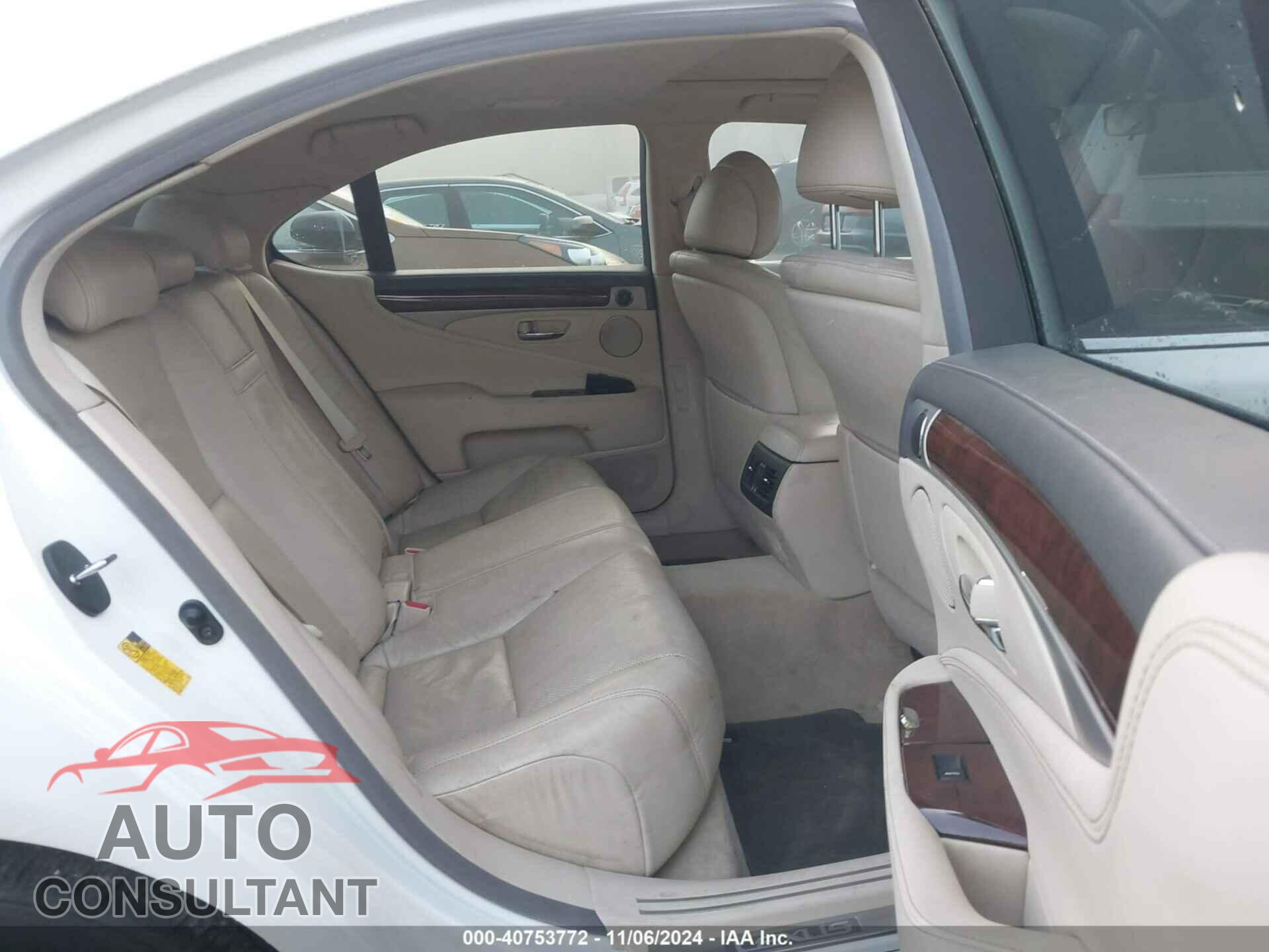 LEXUS LS 460 2013 - JTHCL5EF2D5017565