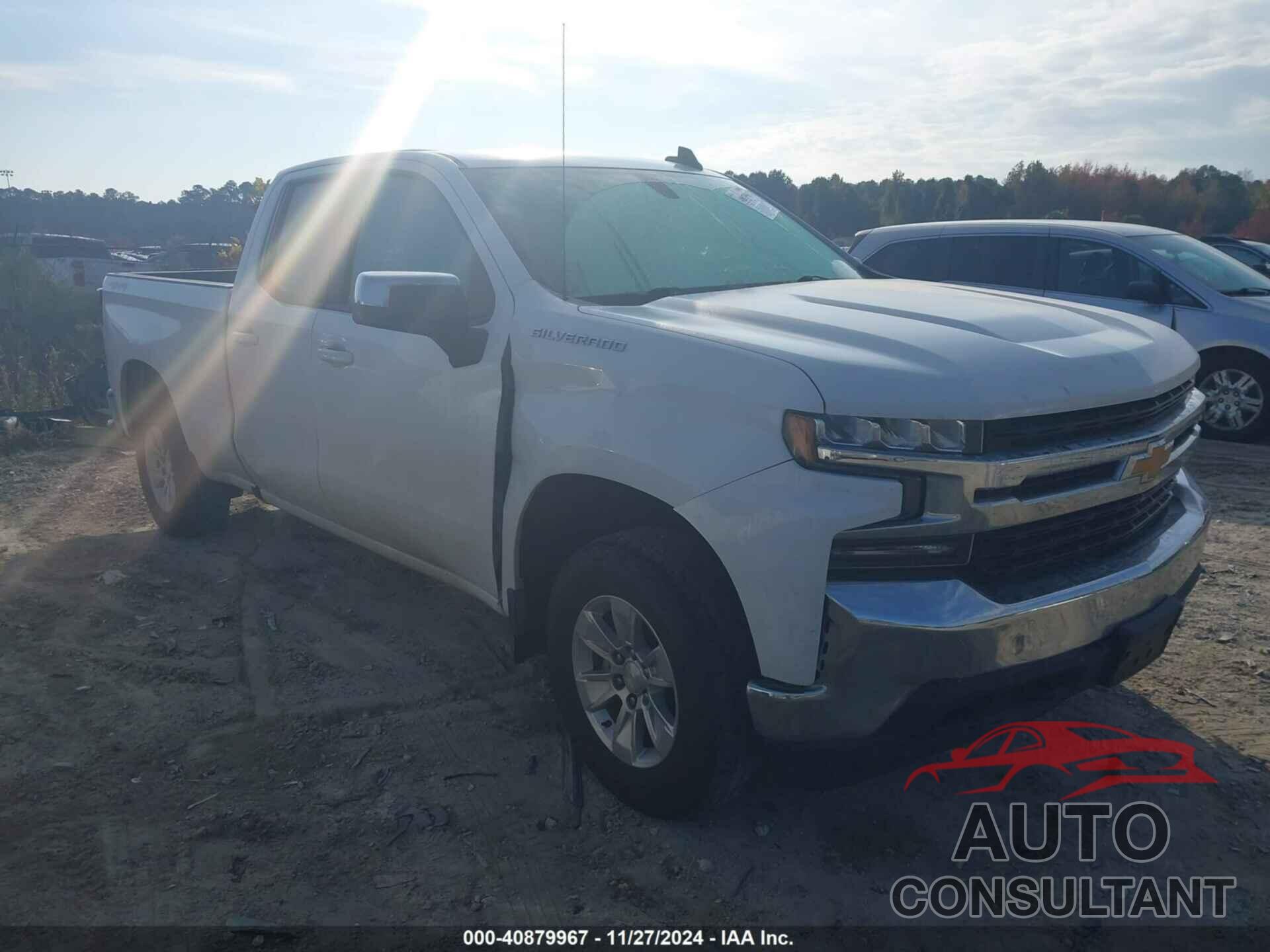 CHEVROLET SILVERADO 1500 2020 - 1GCRYDED0LZ152797