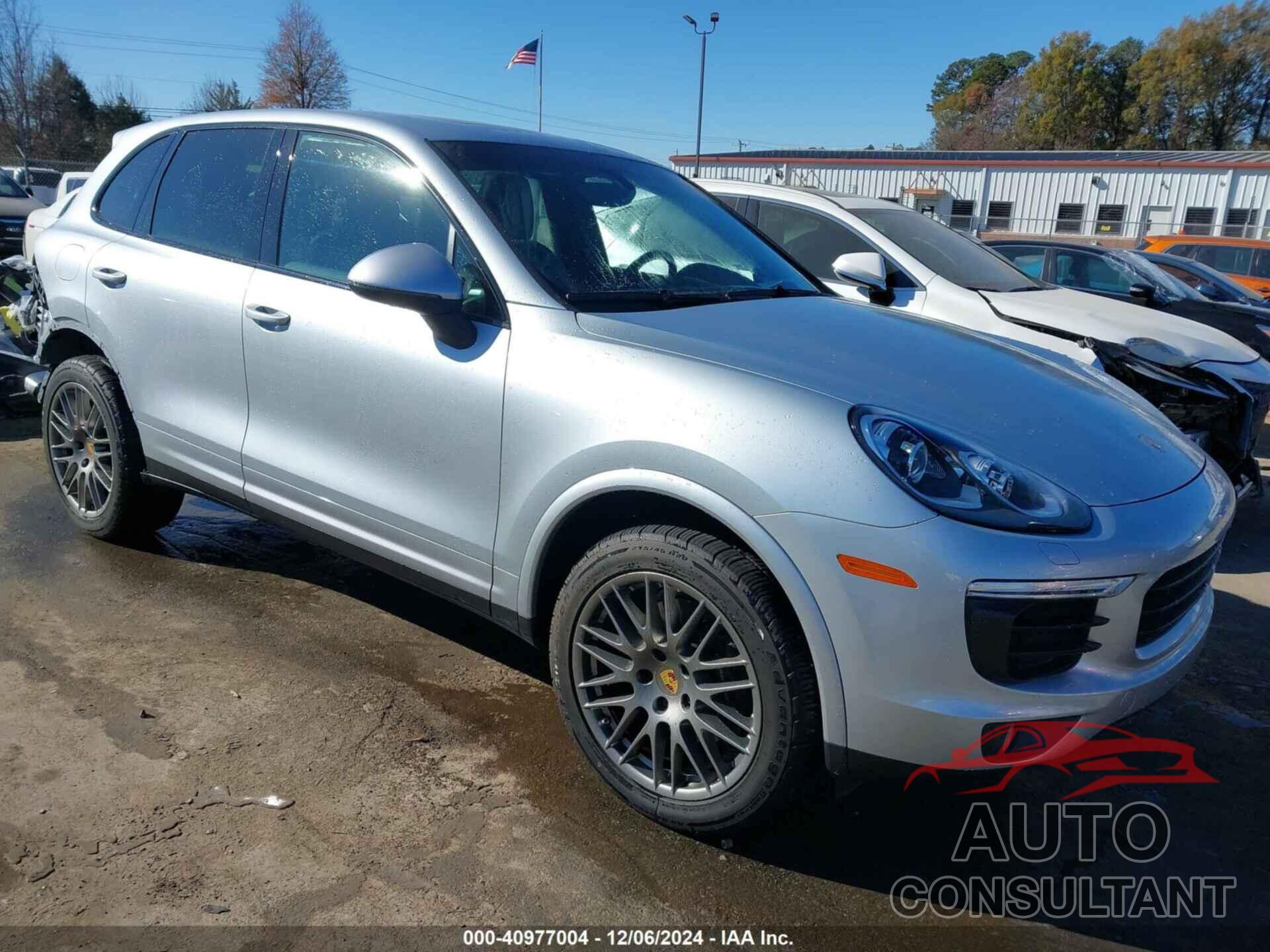 PORSCHE CAYENNE 2018 - WP1AA2A2XJKA06308