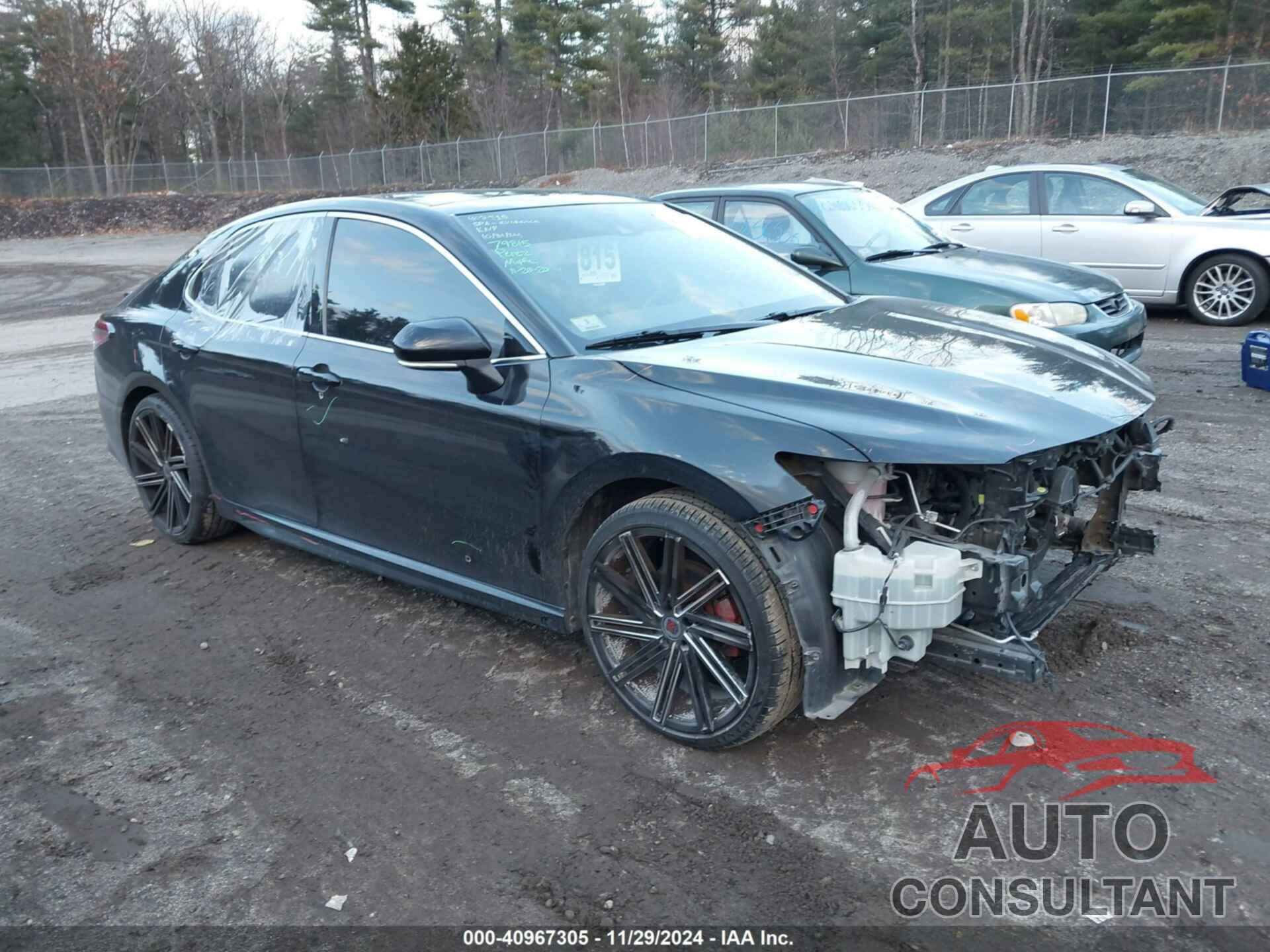 TOYOTA CAMRY 2018 - 4T1B61HK9JU041185