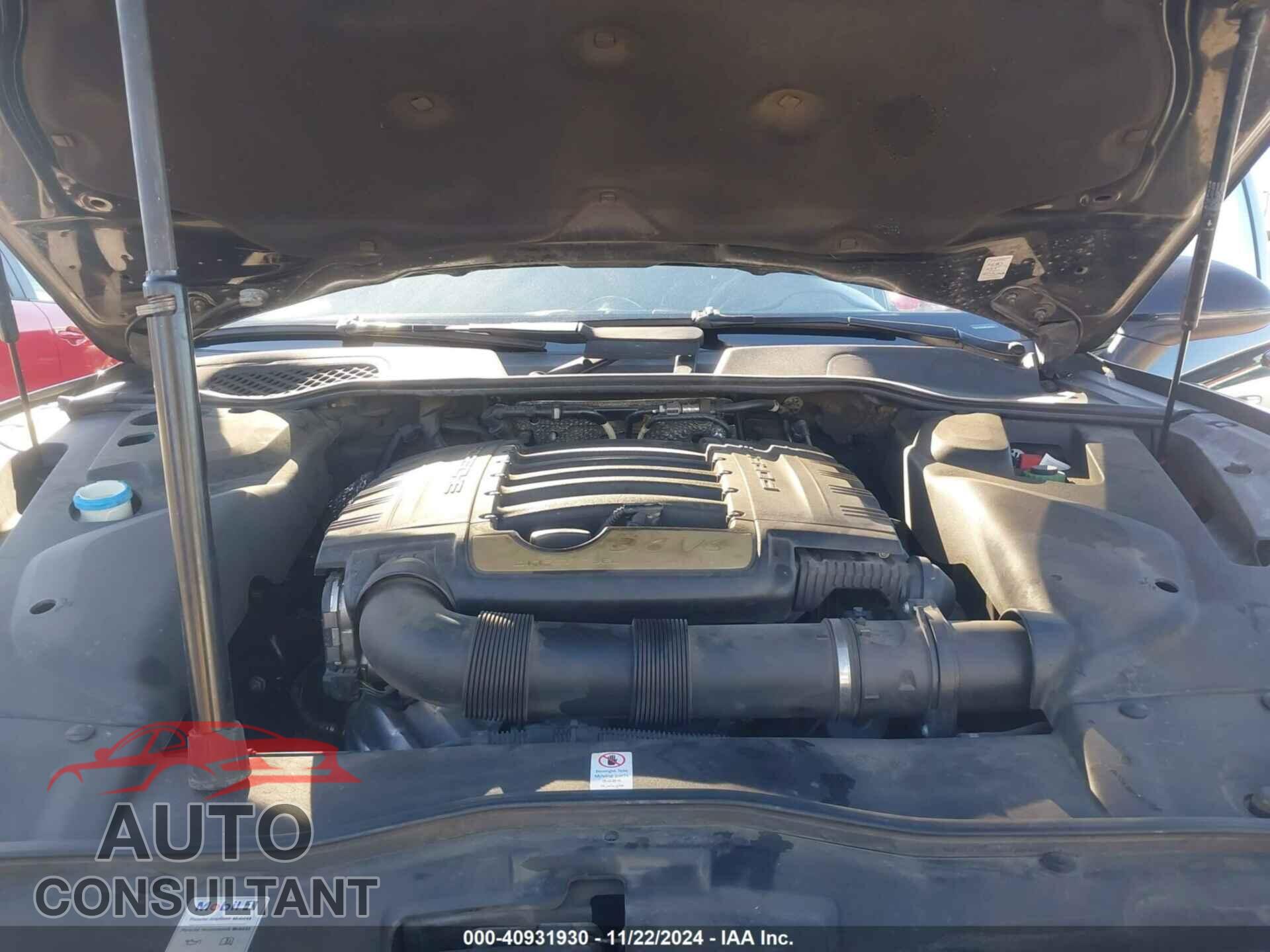 PORSCHE CAYENNE 2017 - WP1AA2A22HKA81336