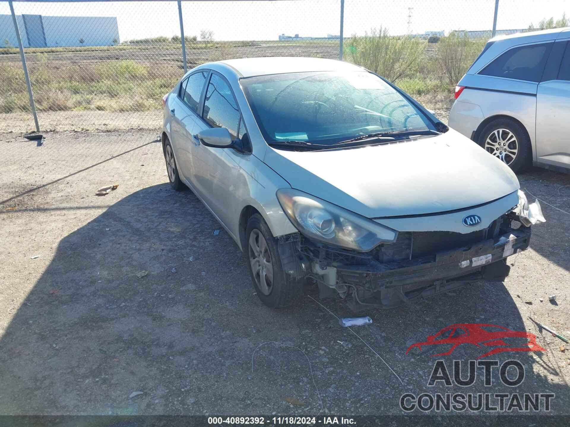 KIA FORTE 2015 - KNAFK4A6XF5296720