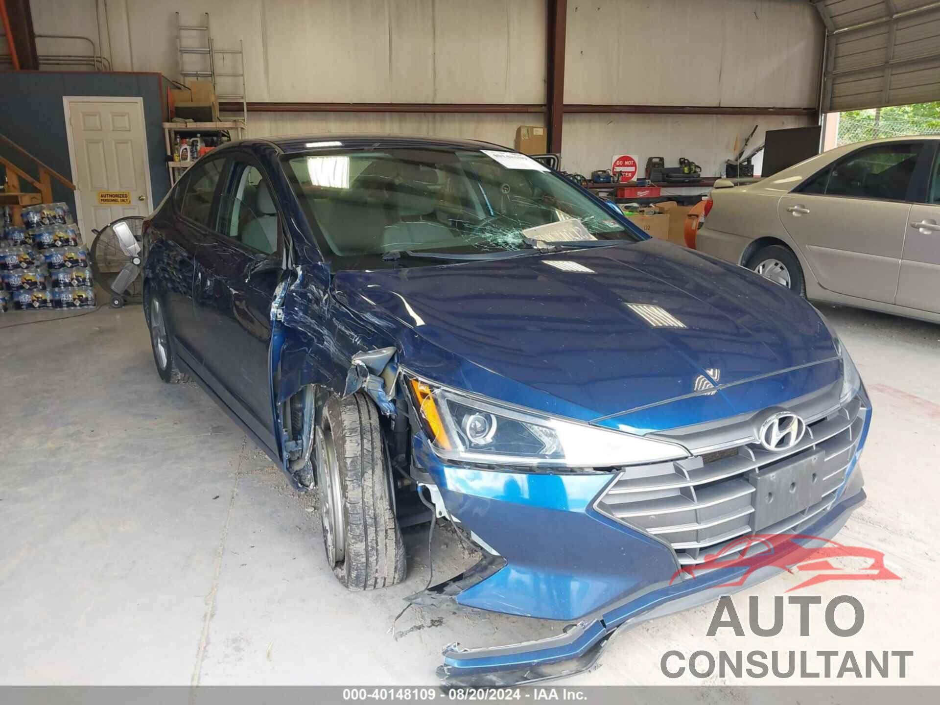 HYUNDAI ELANTRA 2020 - 5NPD84LF3LH630782