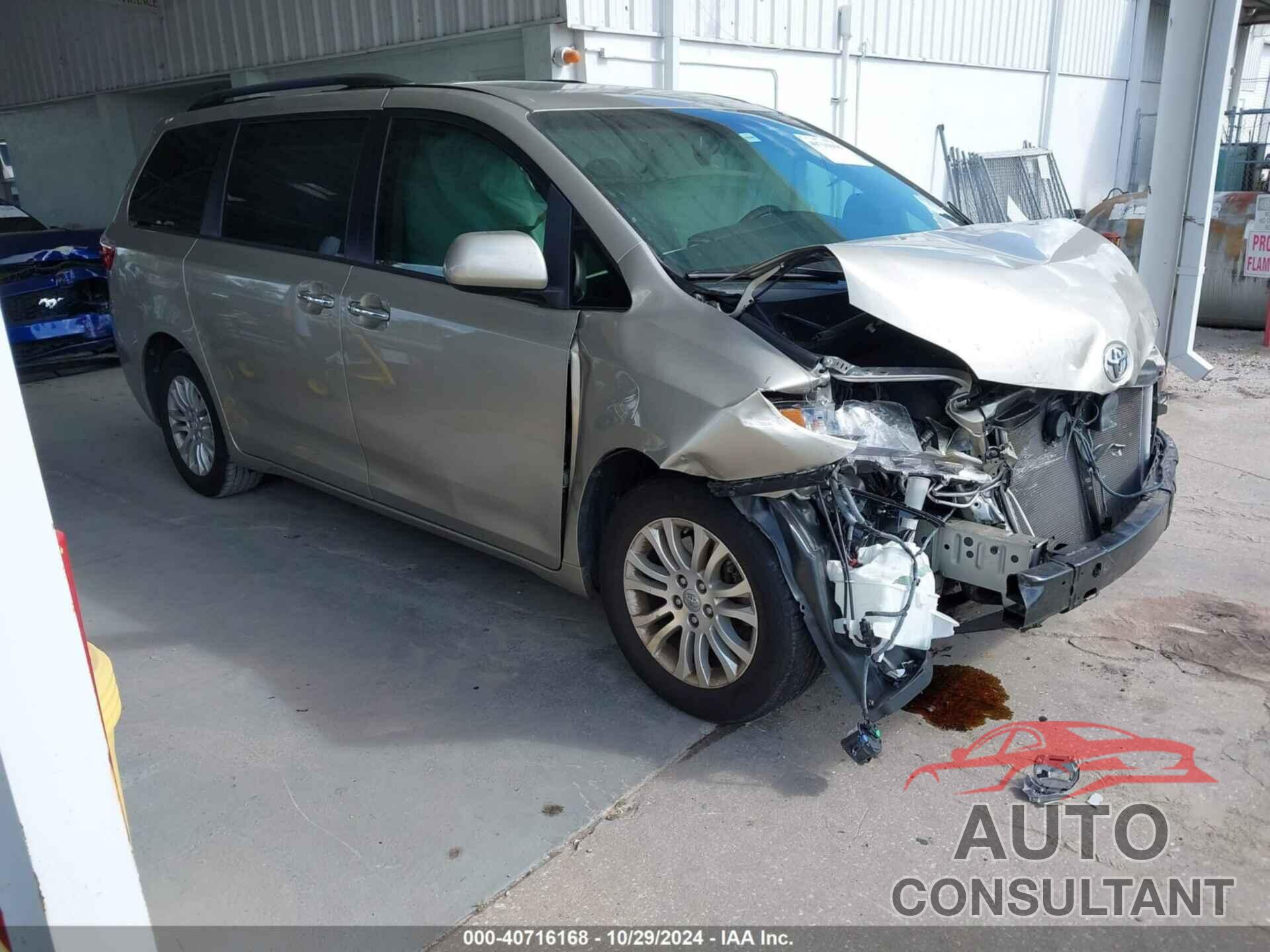 TOYOTA SIENNA 2017 - 5TDYZ3DC3HS883566