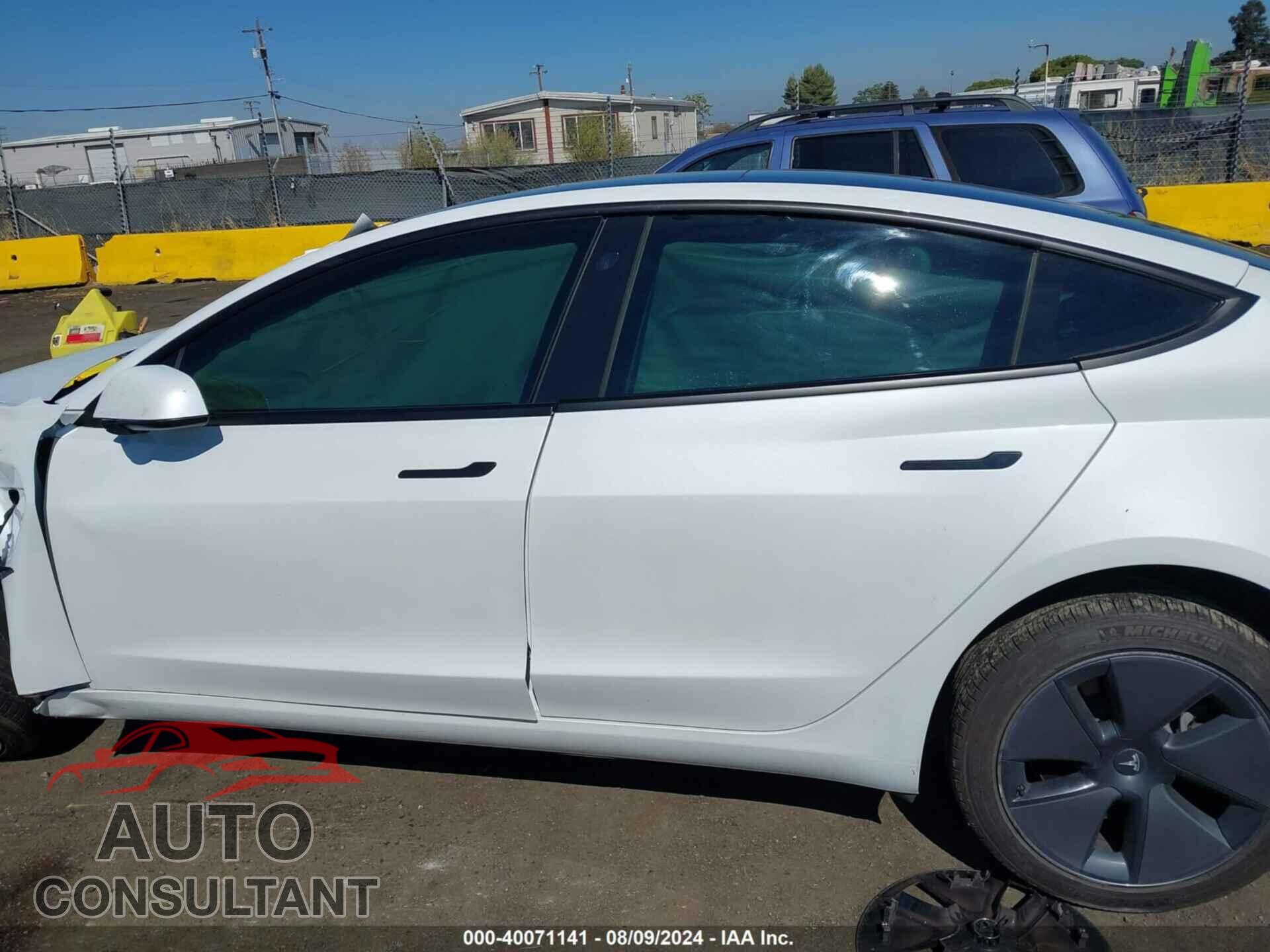 TESLA MODEL 3 2021 - 5YJ3E1EA5MF986414