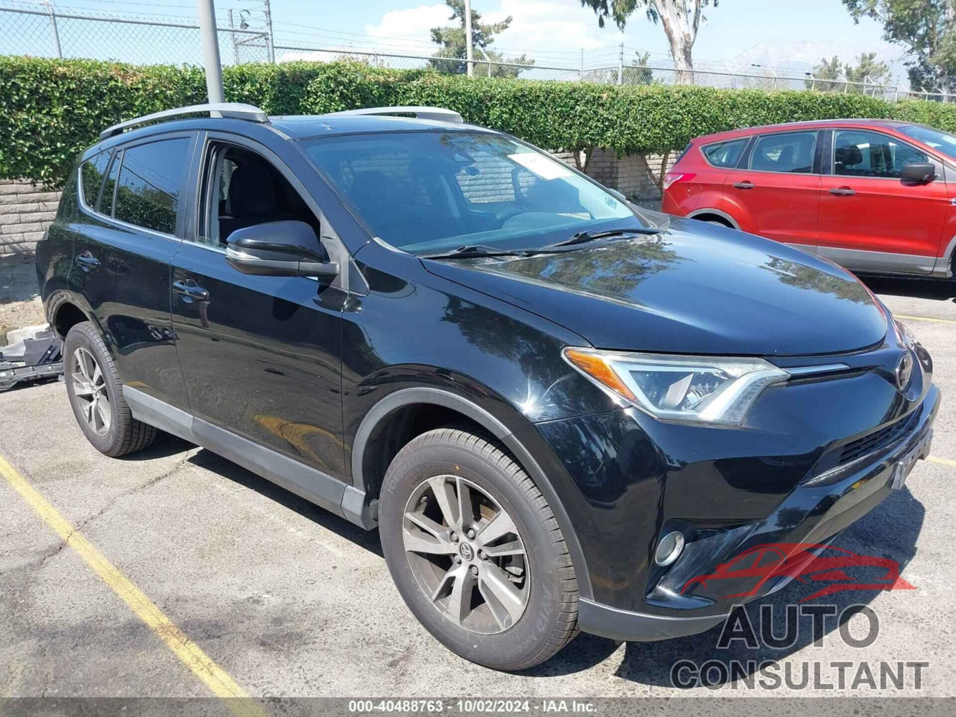 TOYOTA RAV4 2018 - 2T3WFREV3JW420432