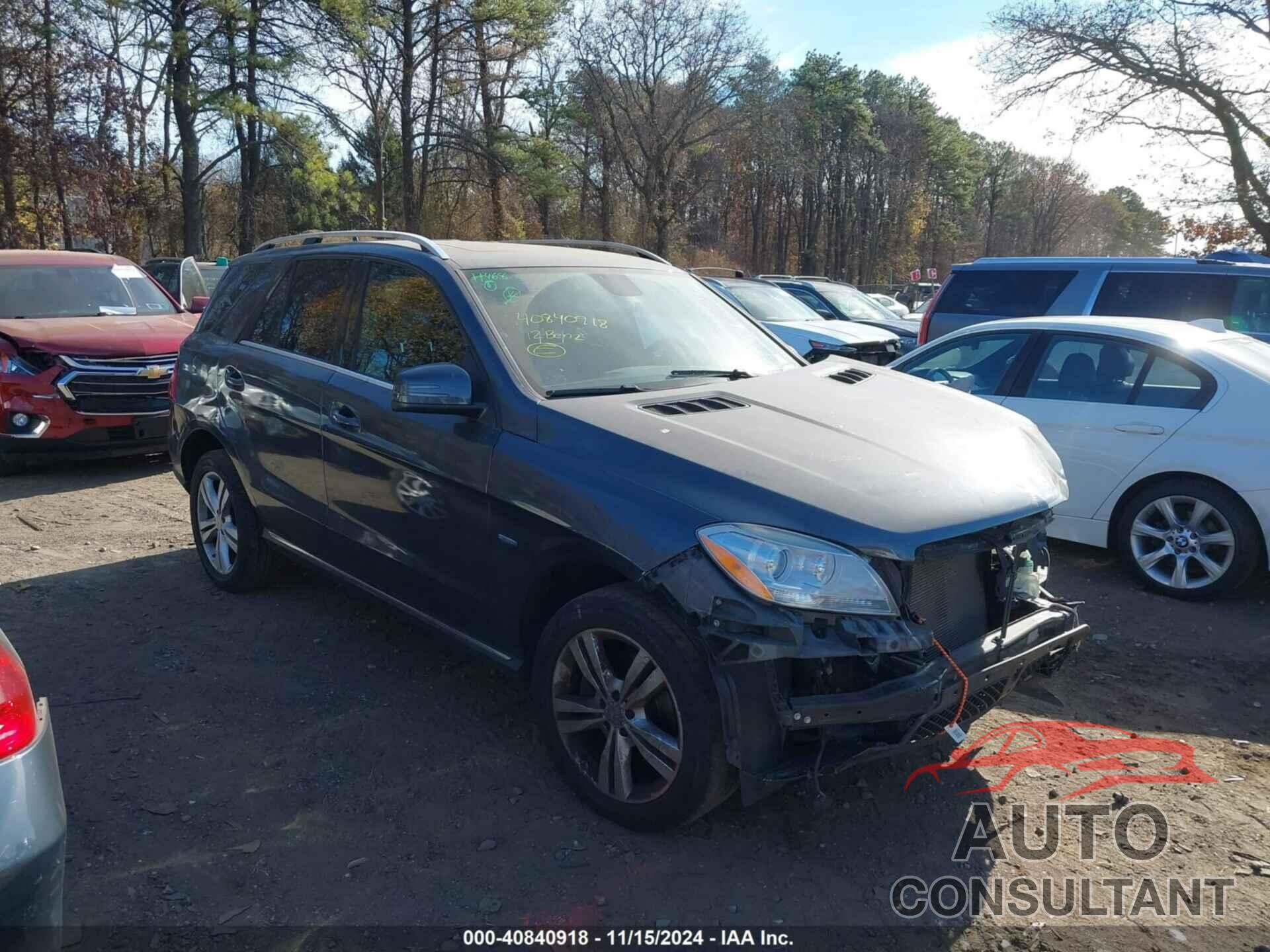 MERCEDES-BENZ ML 350 2012 - 4JGDA5HB0CA033933