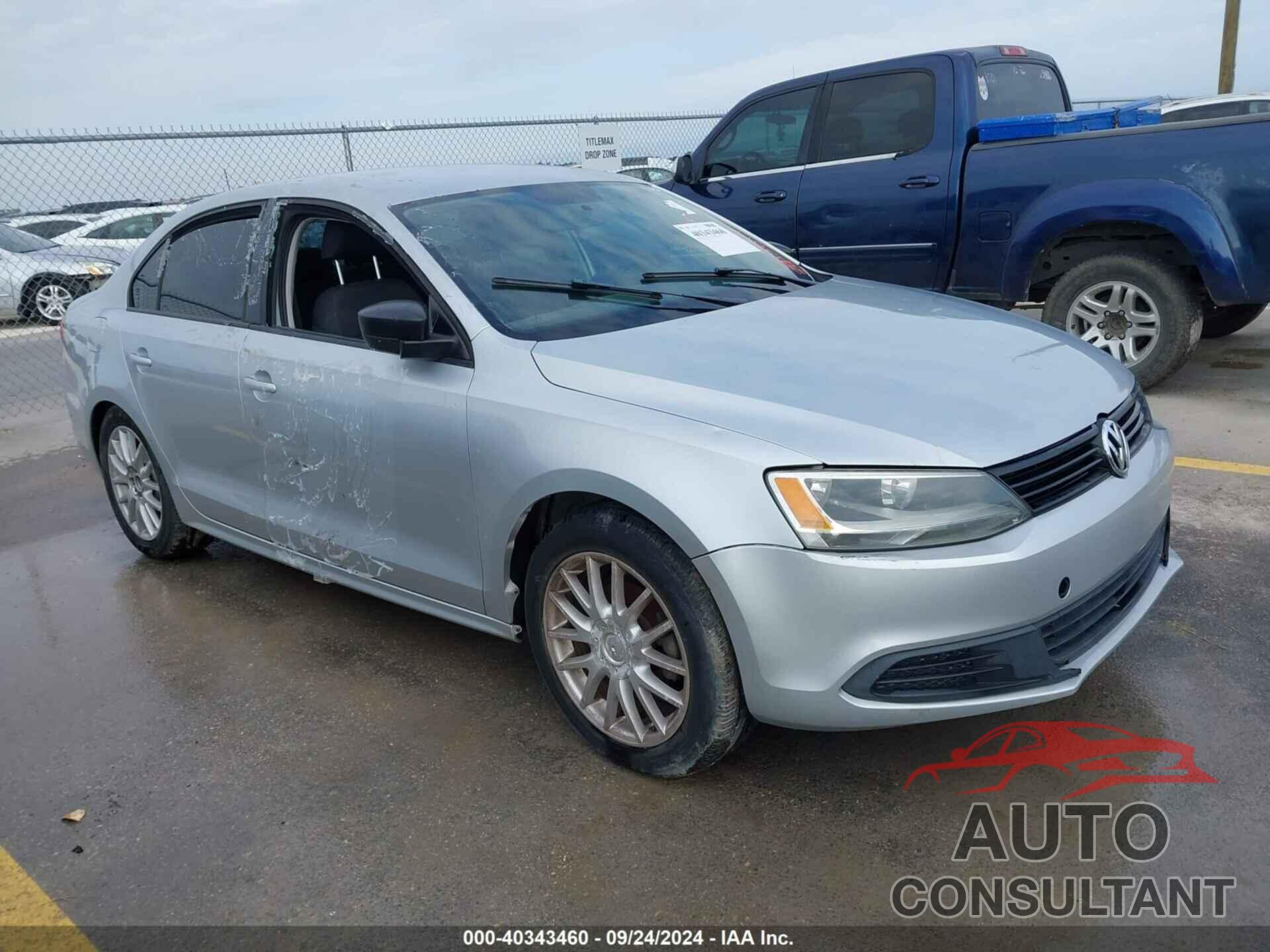 VOLKSWAGEN JETTA 2012 - 3VW1K7AJ5CM329807