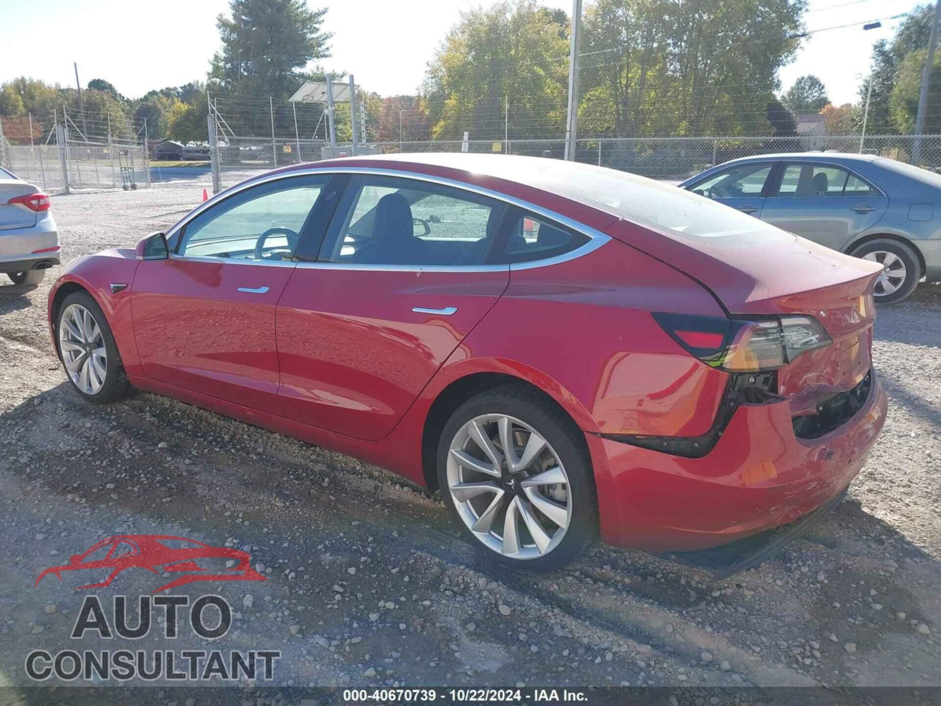 TESLA MODEL 3 2018 - 5YJ3E1EA5JF011035