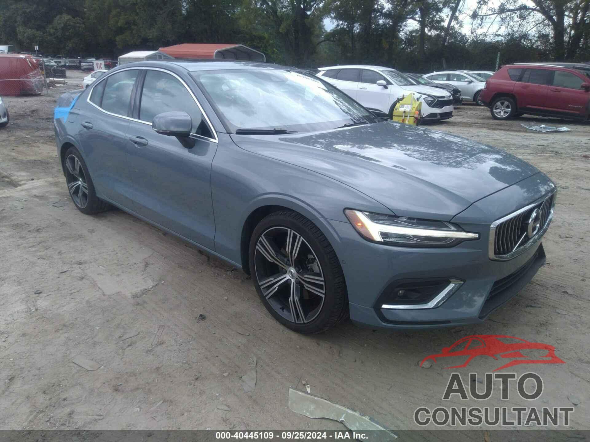 VOLVO S60 2022 - 7JRL12TL9NG177450