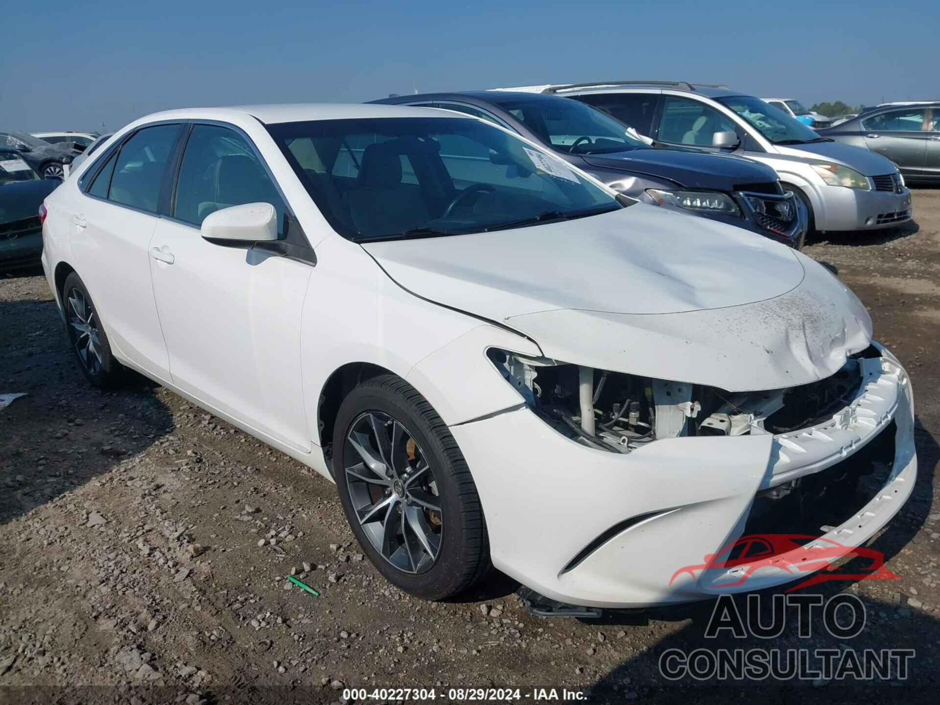 TOYOTA CAMRY 2015 - 4T1BF1FK4FU924959