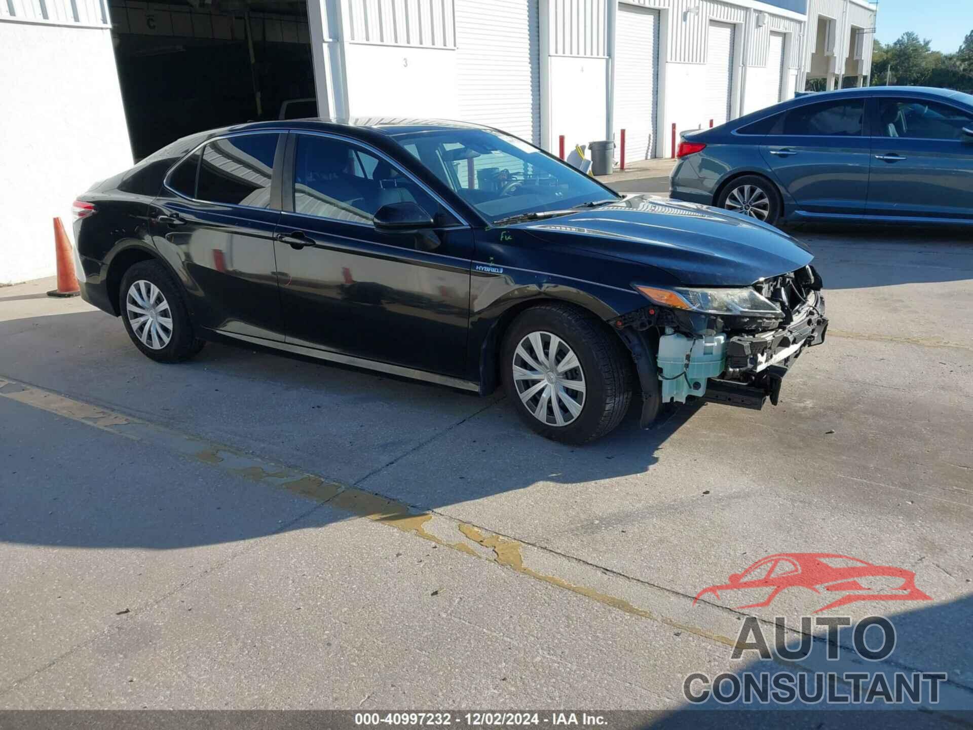 TOYOTA CAMRY HYBRID 2019 - 4T1B31HKXKU513145