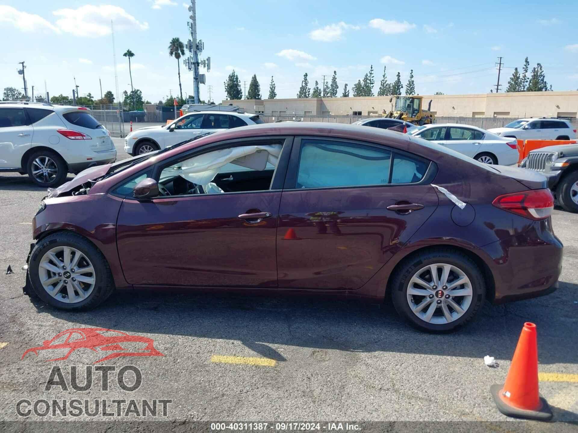 KIA FORTE 2017 - 3KPFL4A78HE007799
