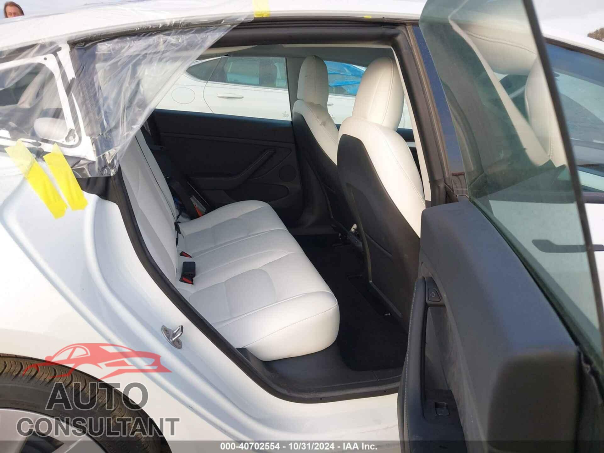 TESLA MODEL 3 2022 - 5YJ3E1EA2NF127962