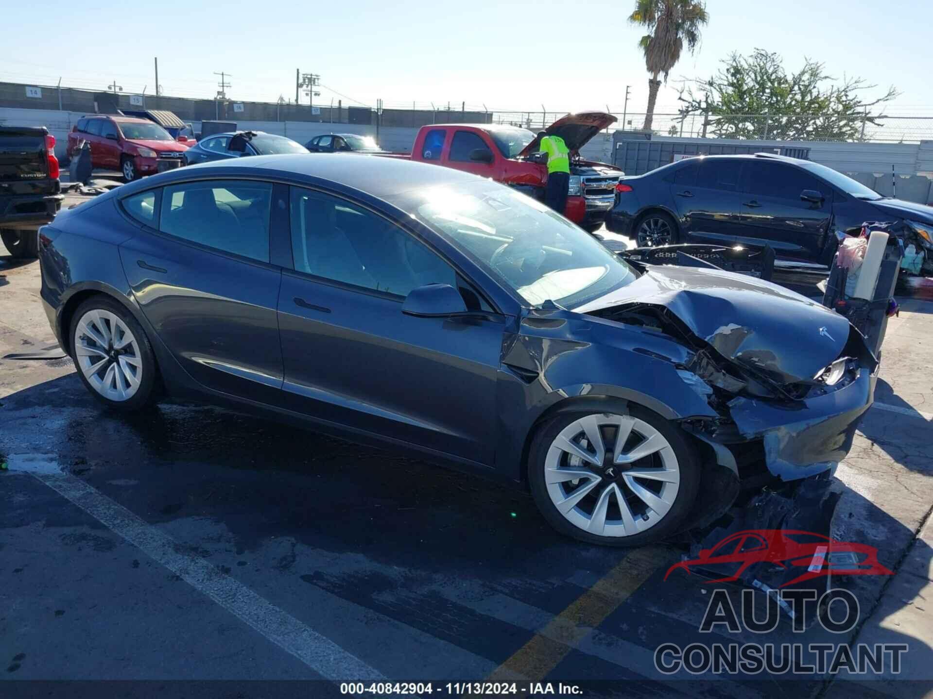 TESLA MODEL 3 2022 - 5YJ3E1EA1NF375166