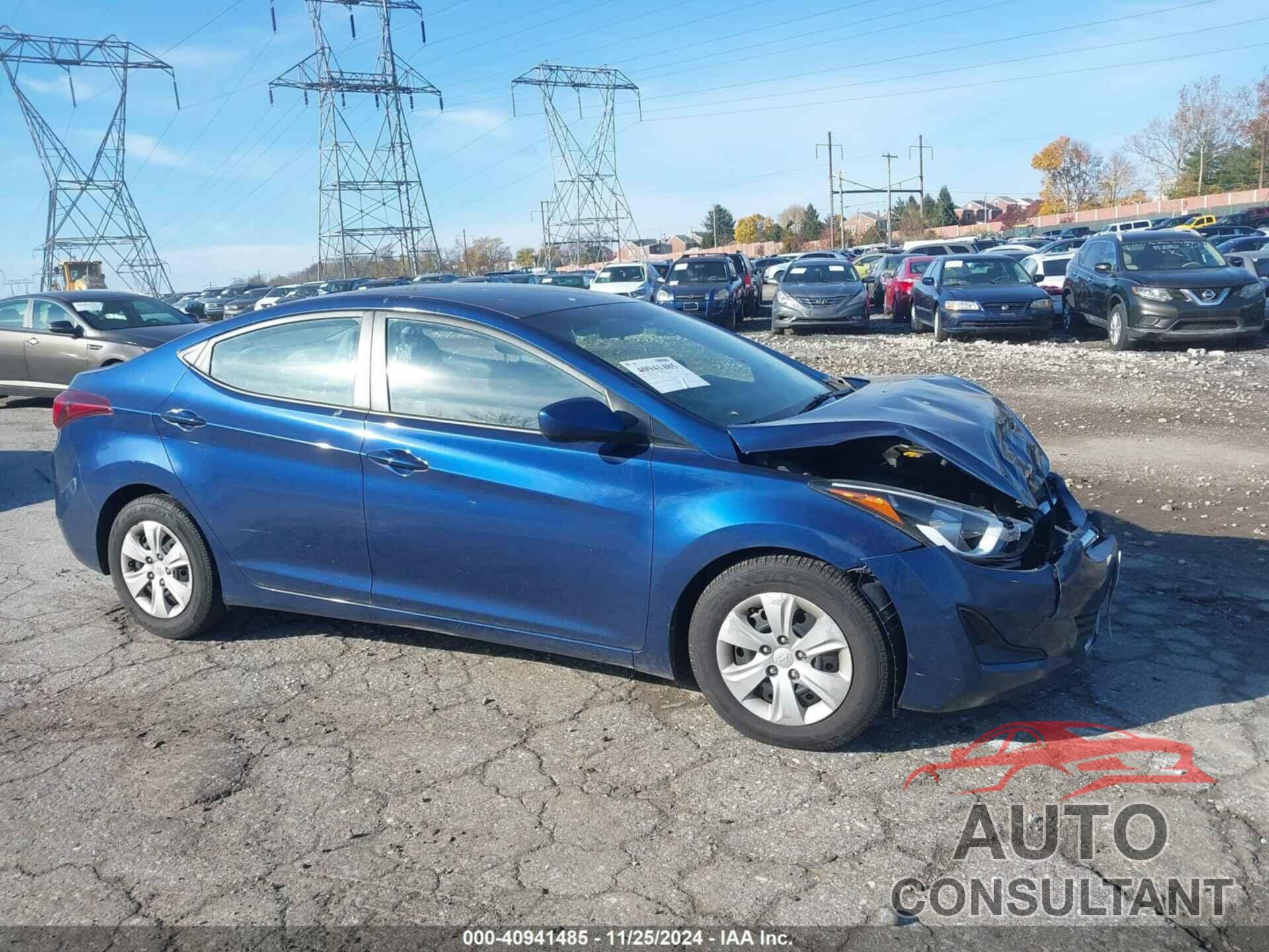 HYUNDAI ELANTRA 2016 - 5NPDH4AE8GH713947