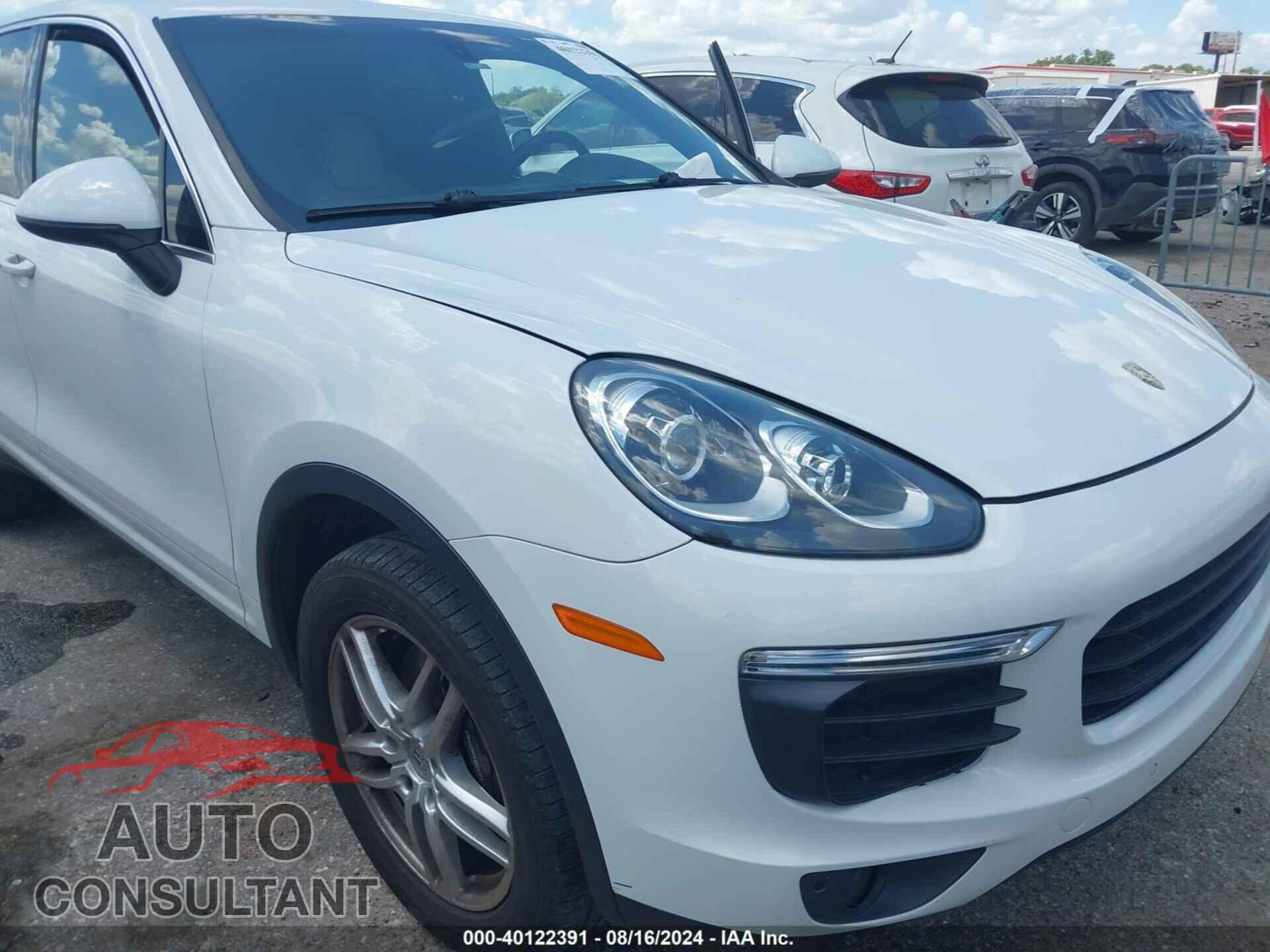 PORSCHE CAYENNE 2016 - WP1AA2A28GLA08786