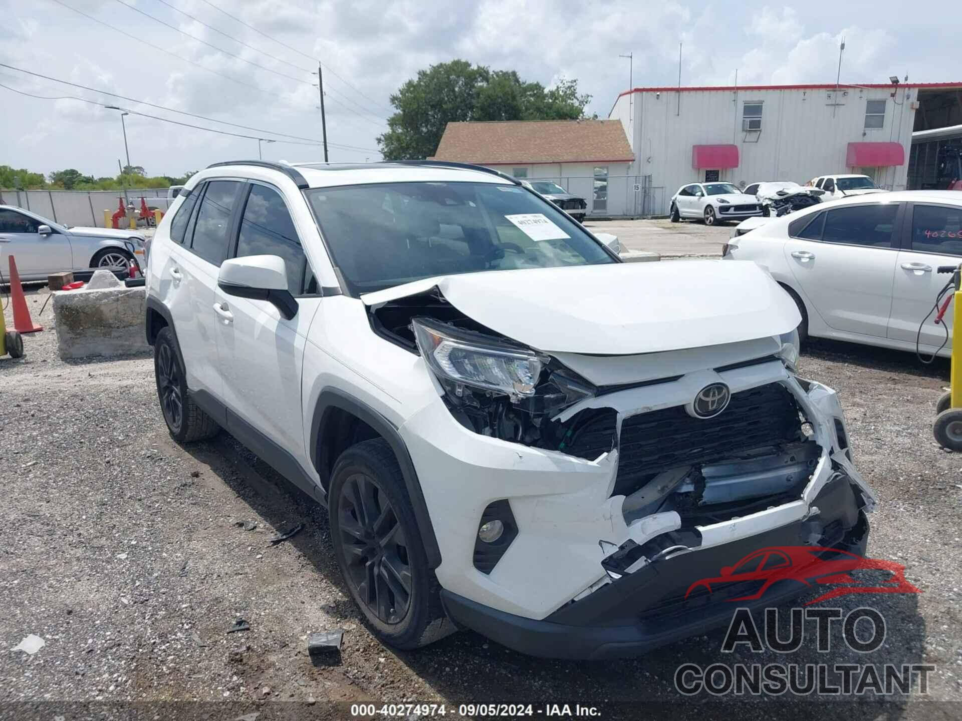 TOYOTA RAV4 2019 - JTMC1RFV9KD013066