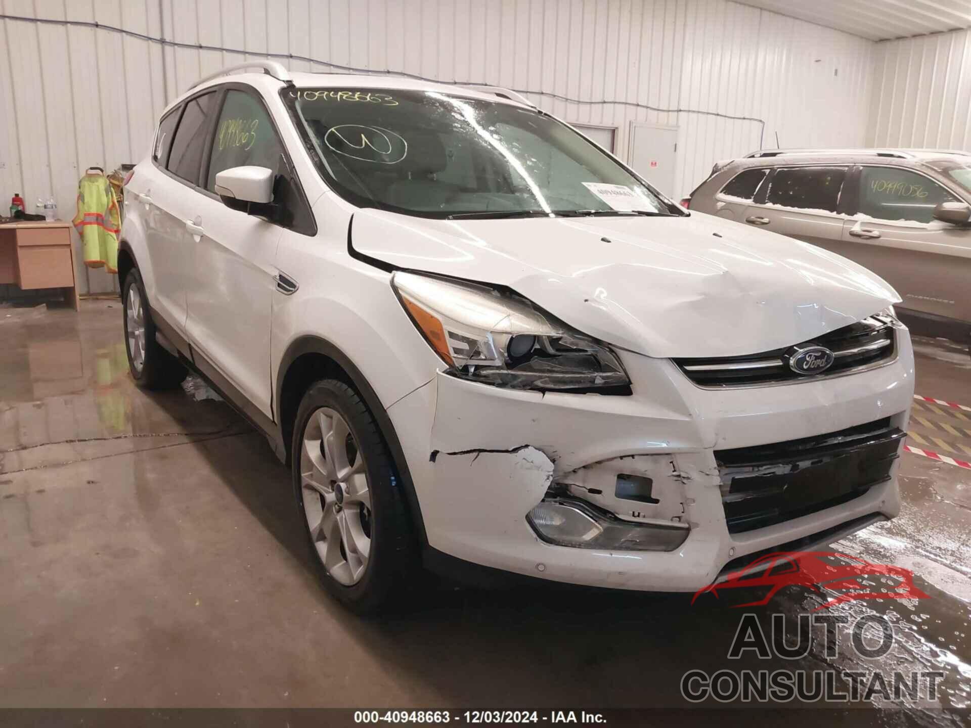 FORD ESCAPE 2014 - 1FMCU0J90EUD42929