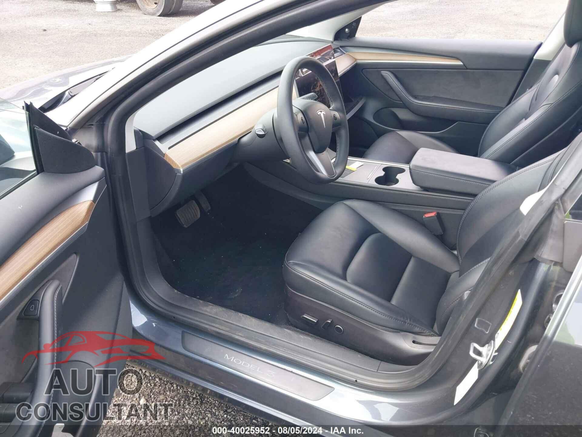 TESLA MODEL 3 2023 - 5YJ3E1EA3PF435760