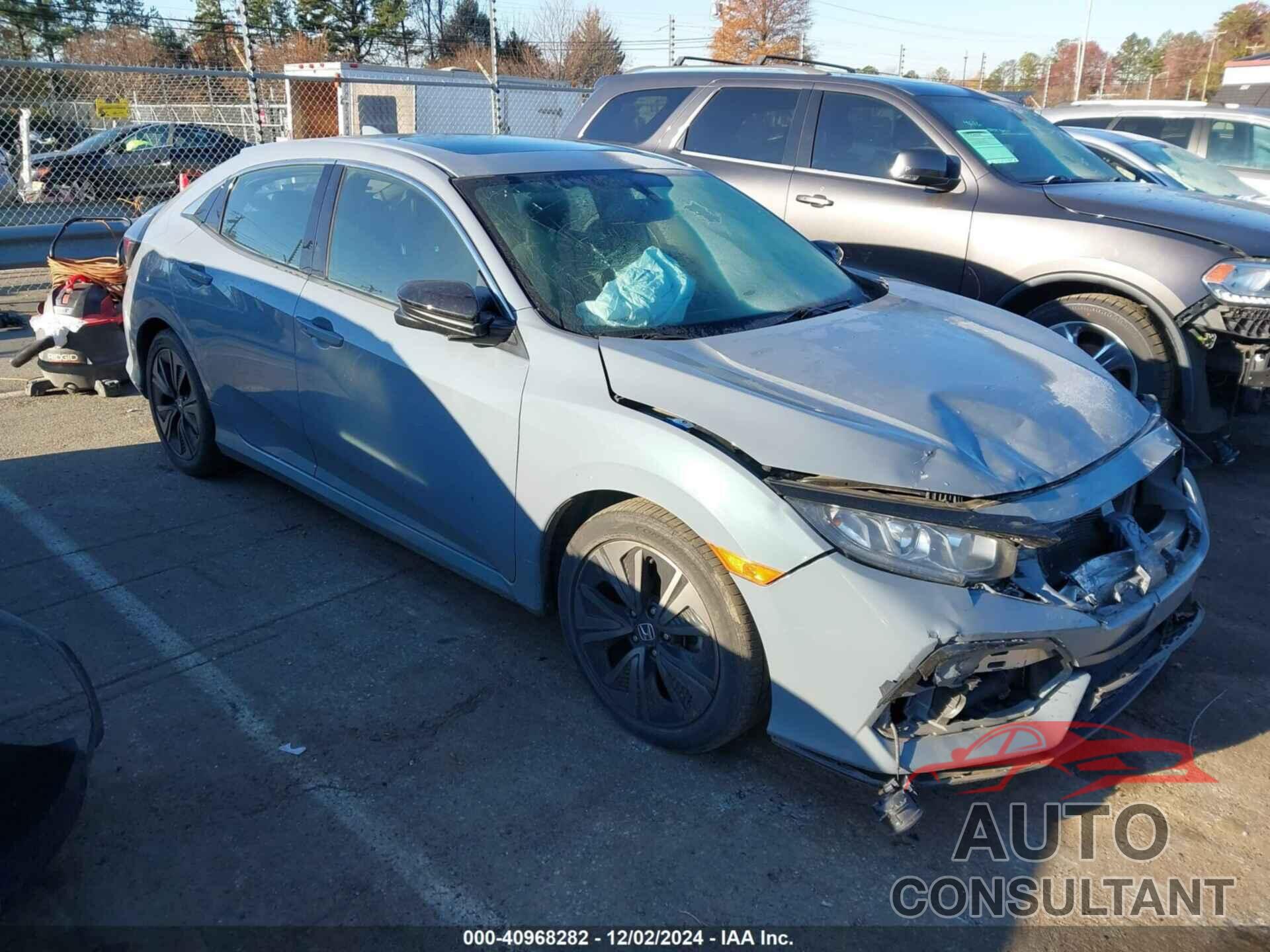 HONDA CIVIC 2018 - SHHFK7H7XJU211254