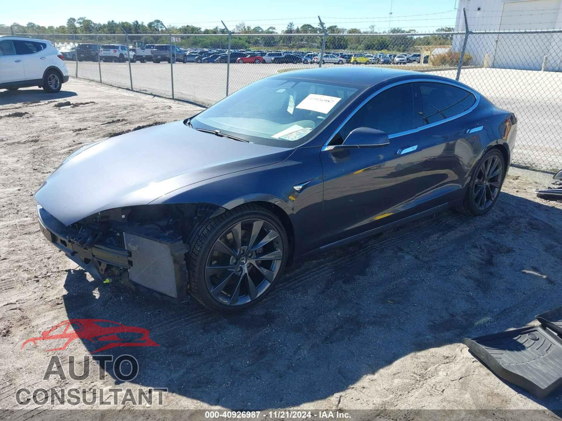 TESLA MODEL S 2020 - 5YJSA1E21LF413198
