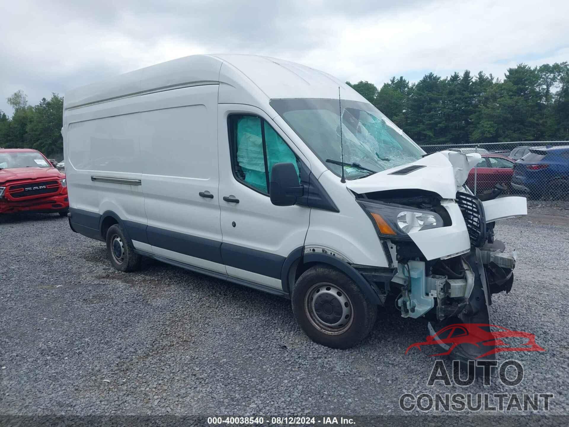 FORD TRANSIT-250 2018 - 1FTYR3XM2JKA43652