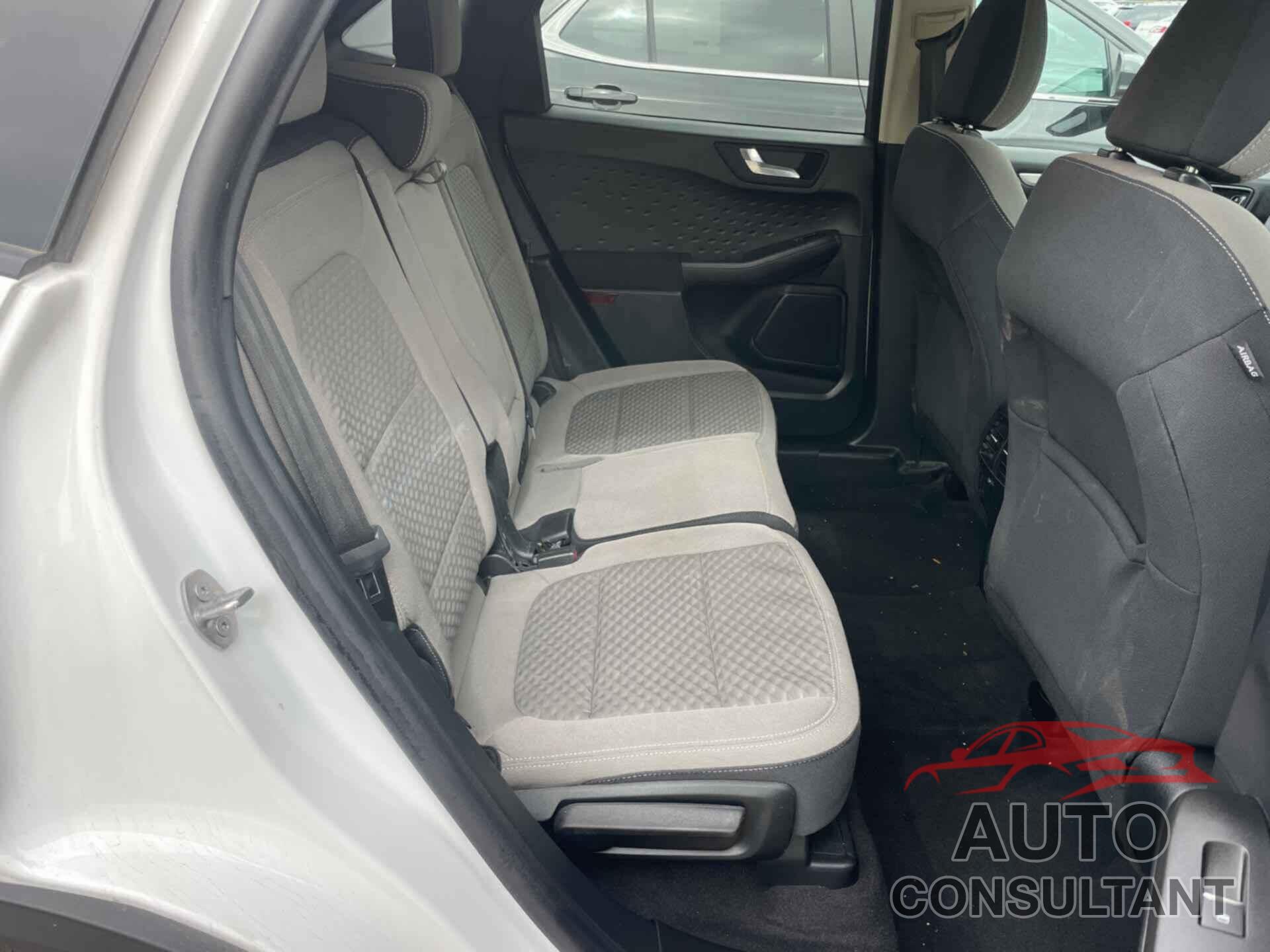 FORD ESCAPE 2020 - 1FMCU9G68LUB84421
