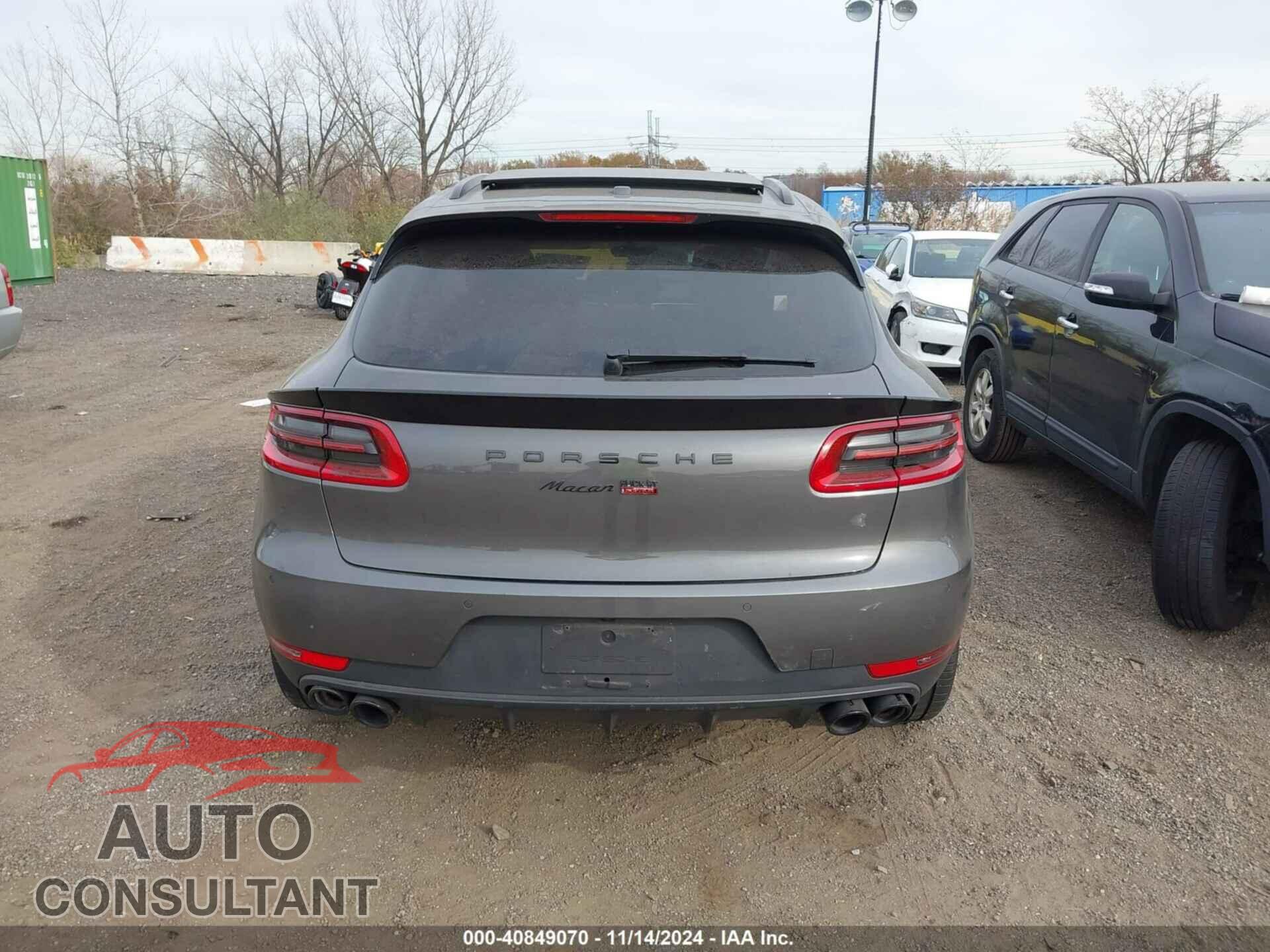 PORSCHE MACAN 2017 - WP1AA2A59HLB09217