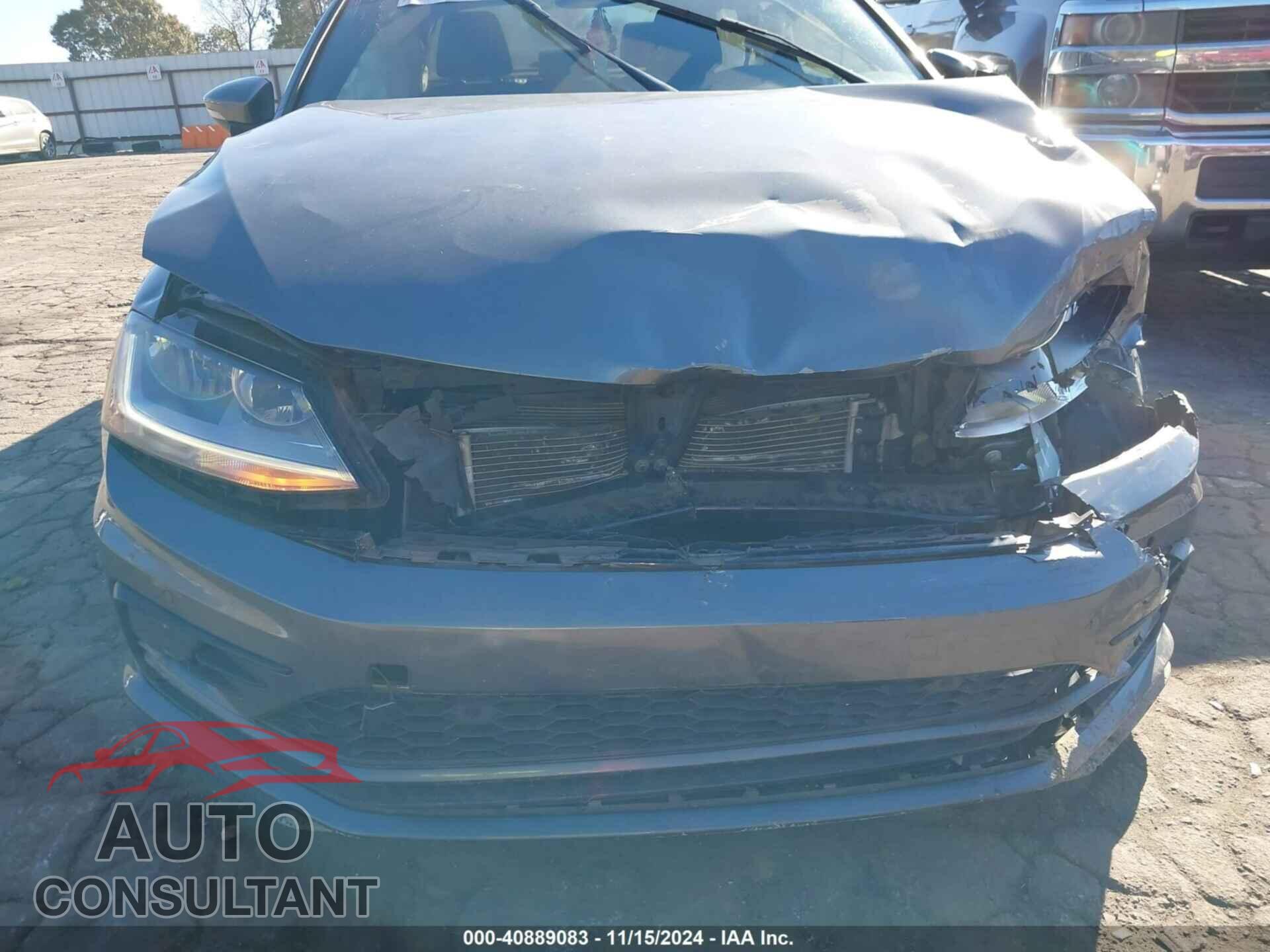 VOLKSWAGEN JETTA 2017 - 3VW4T7AJXHM336883