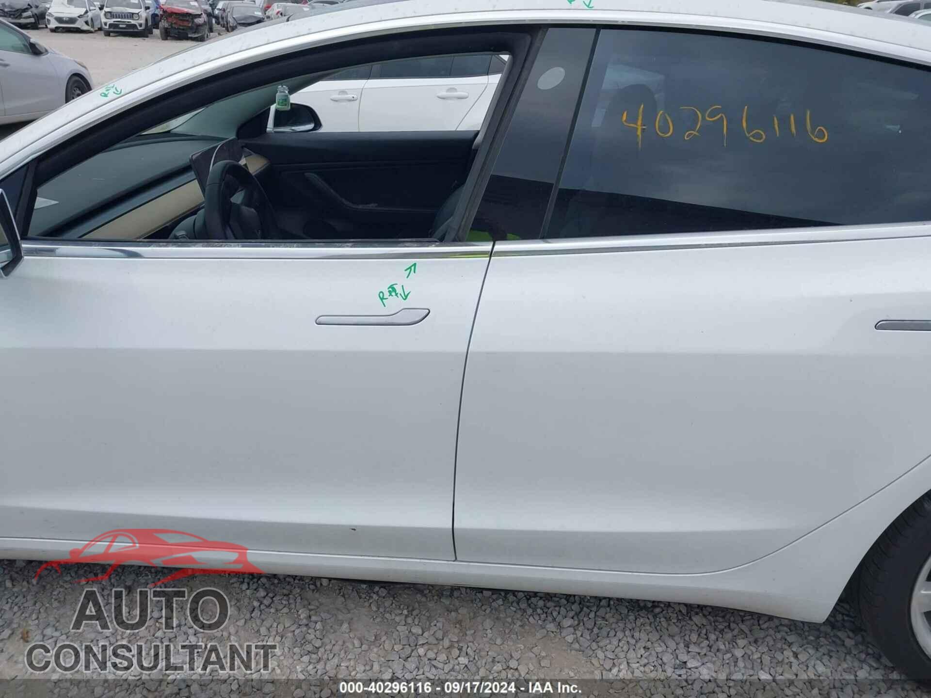 TESLA MODEL 3 2019 - 5YJ3E1EA5KF466517