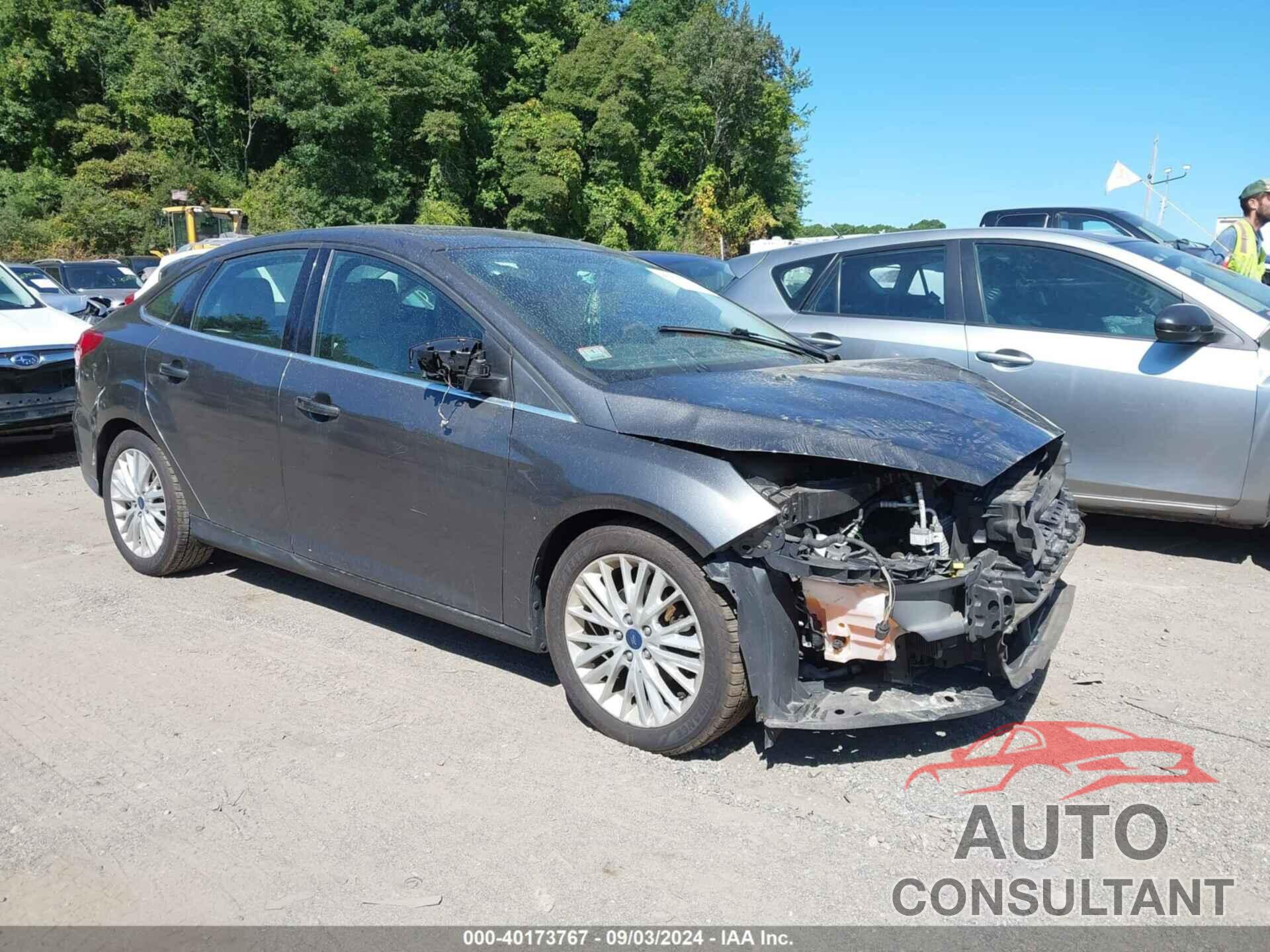 FORD FOCUS 2018 - 1FADP3J26JL279653