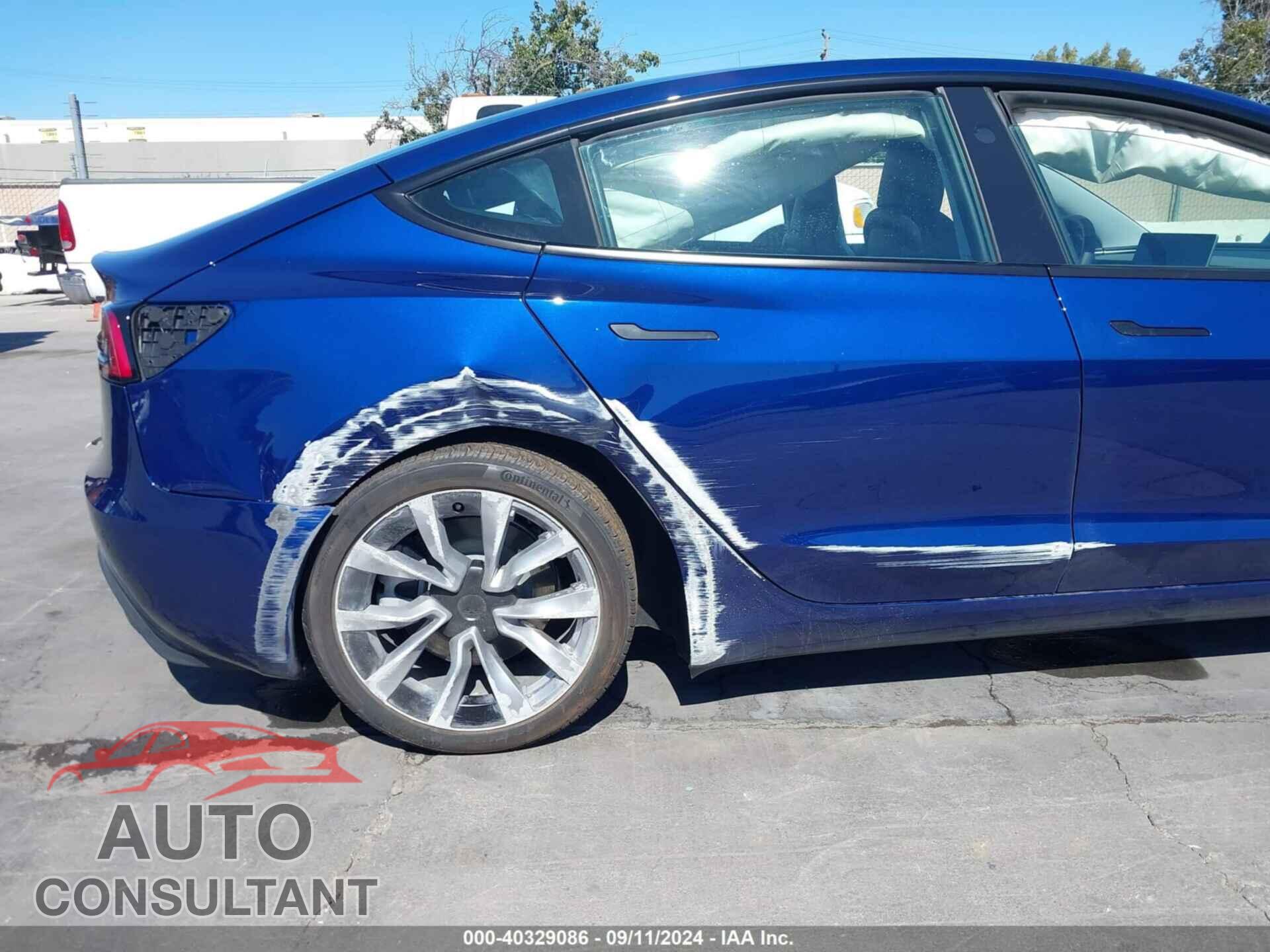 TESLA MODEL 3 2024 - 5YJ3E1EA3RF822893