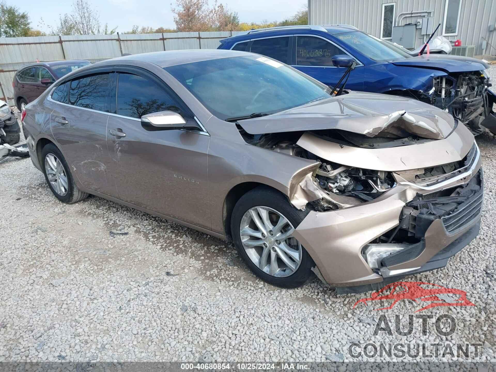 CHEVROLET MALIBU 2018 - 1G1ZD5ST8JF267930
