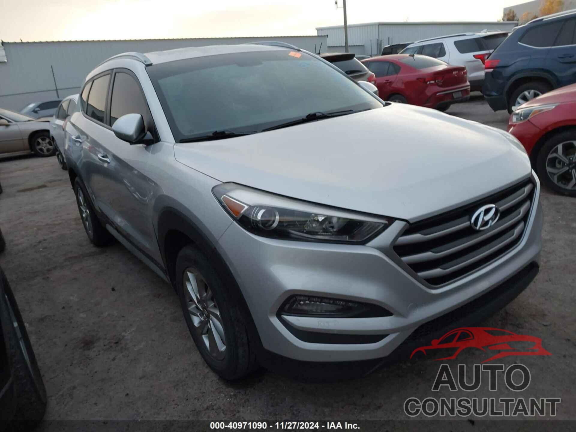 HYUNDAI TUCSON 2018 - KM8J3CA49JU689606