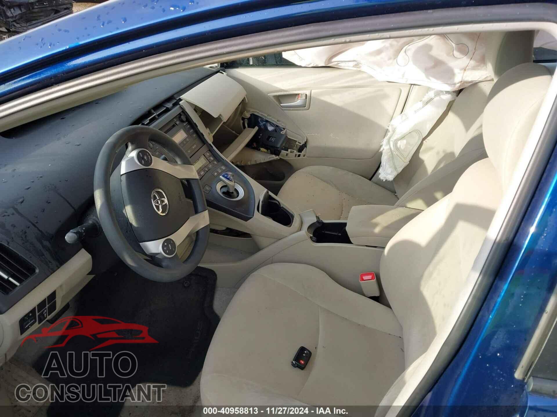TOYOTA PRIUS 2011 - JTDKN3DU8B0321117
