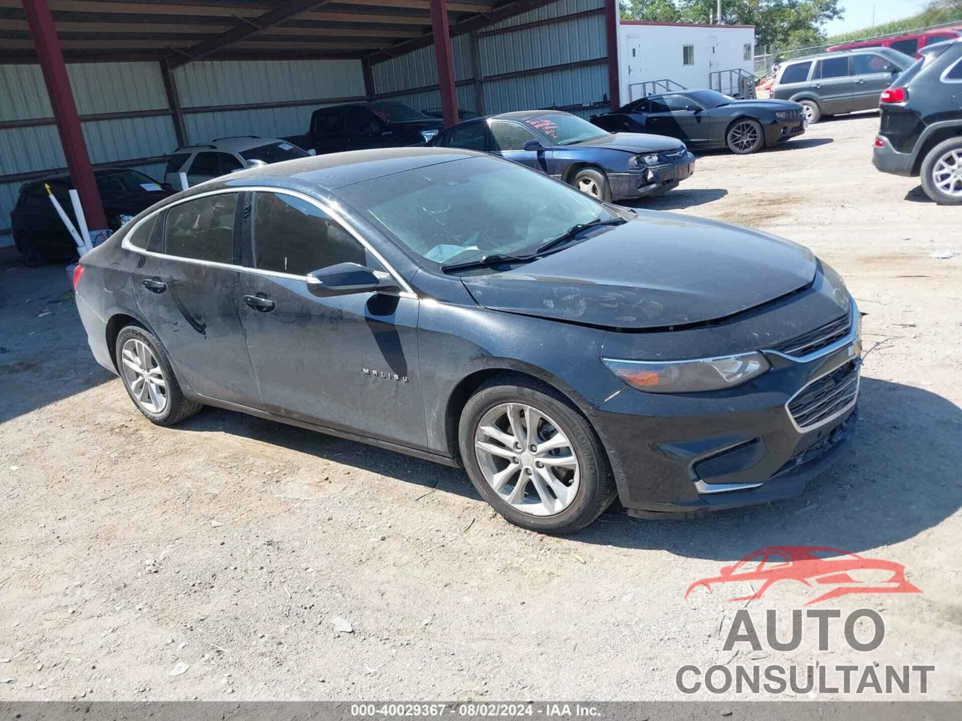 CHEVROLET MALIBU 2017 - 1G1ZE5ST4HF194370