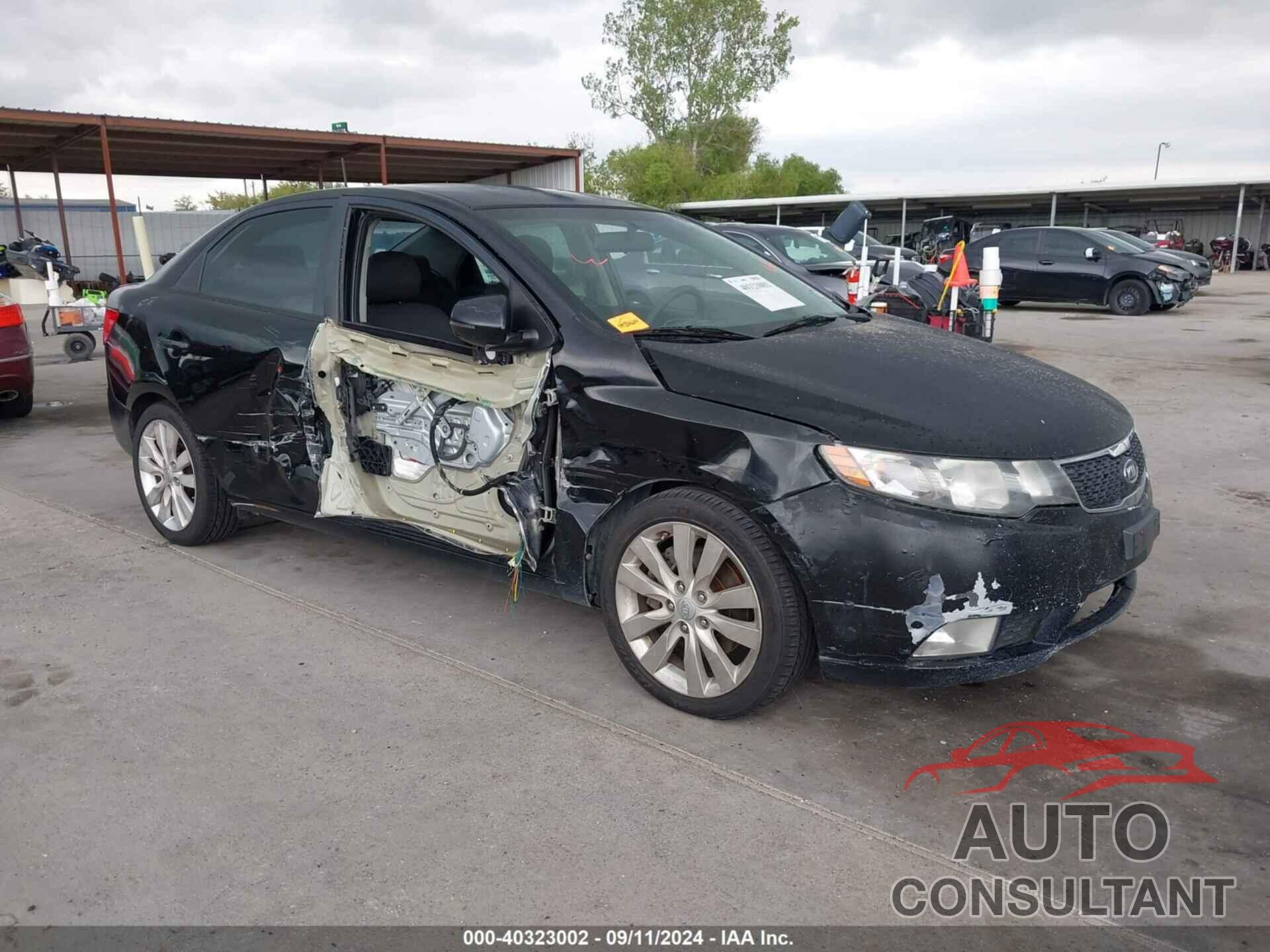 KIA FORTE 2011 - KNAFW4A33B5316830