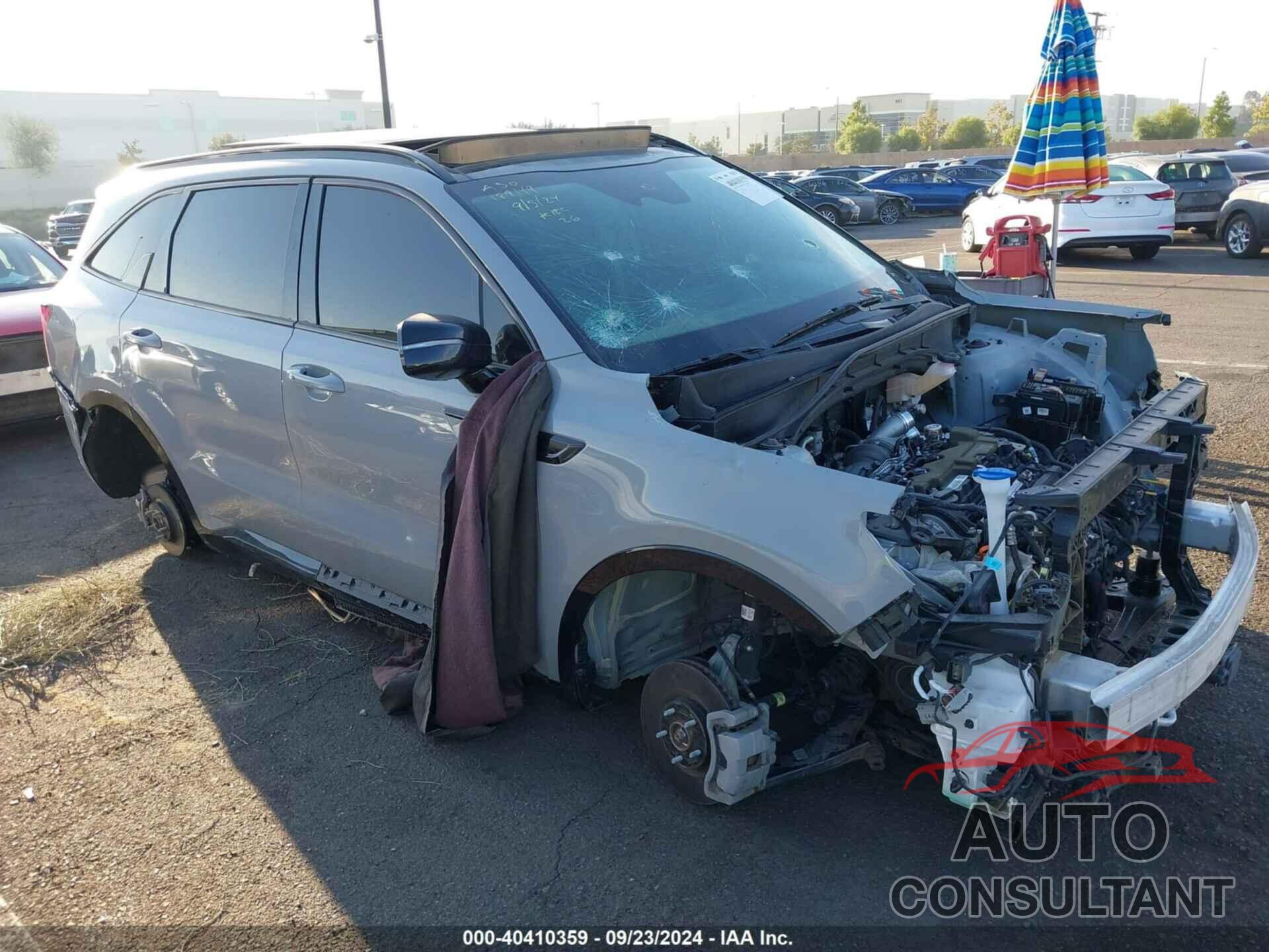 KIA SORENTO 2023 - 5XYRK4LF8PG190305