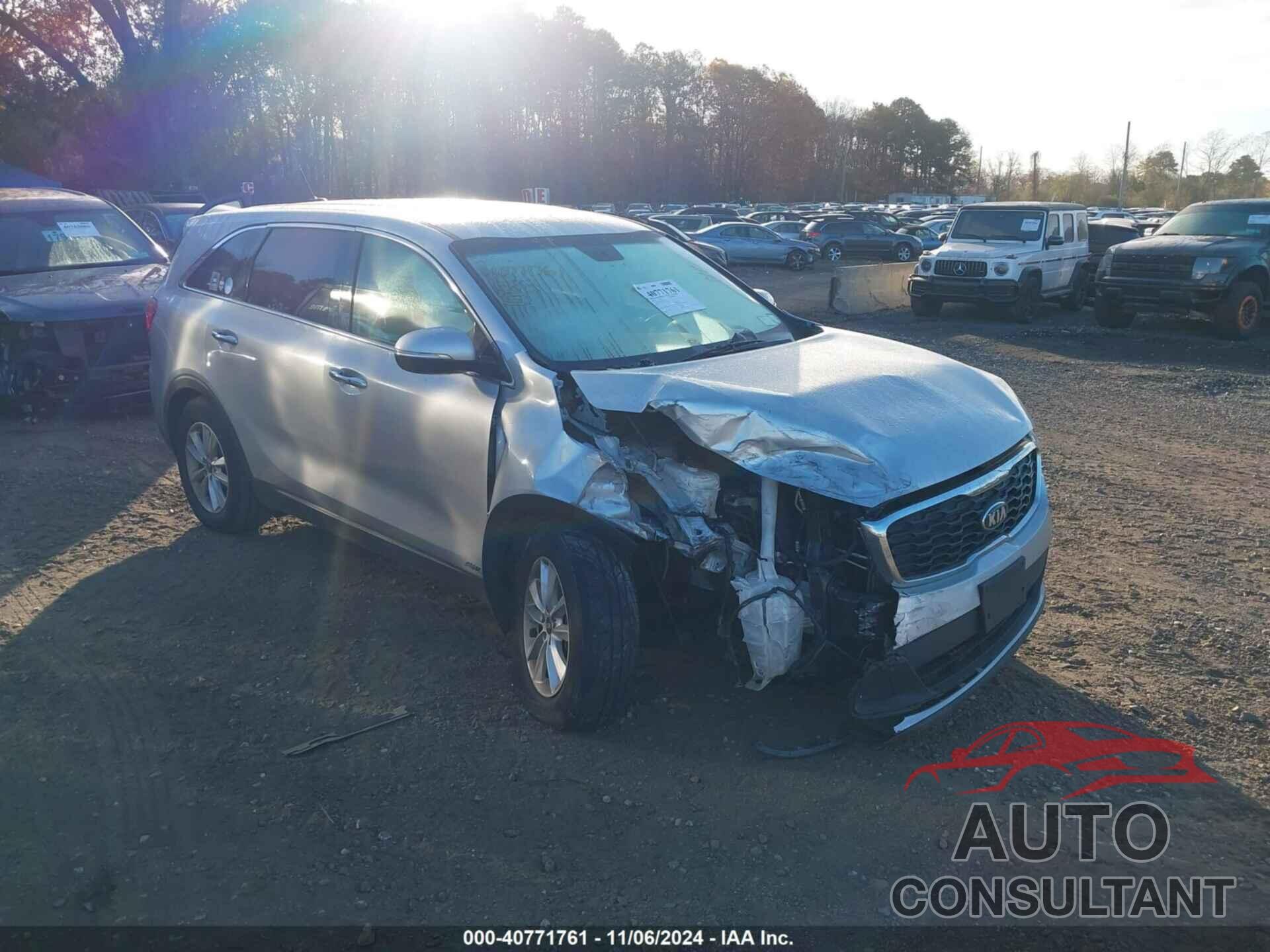KIA SORENTO 2019 - 5XYPGDA34KG526946